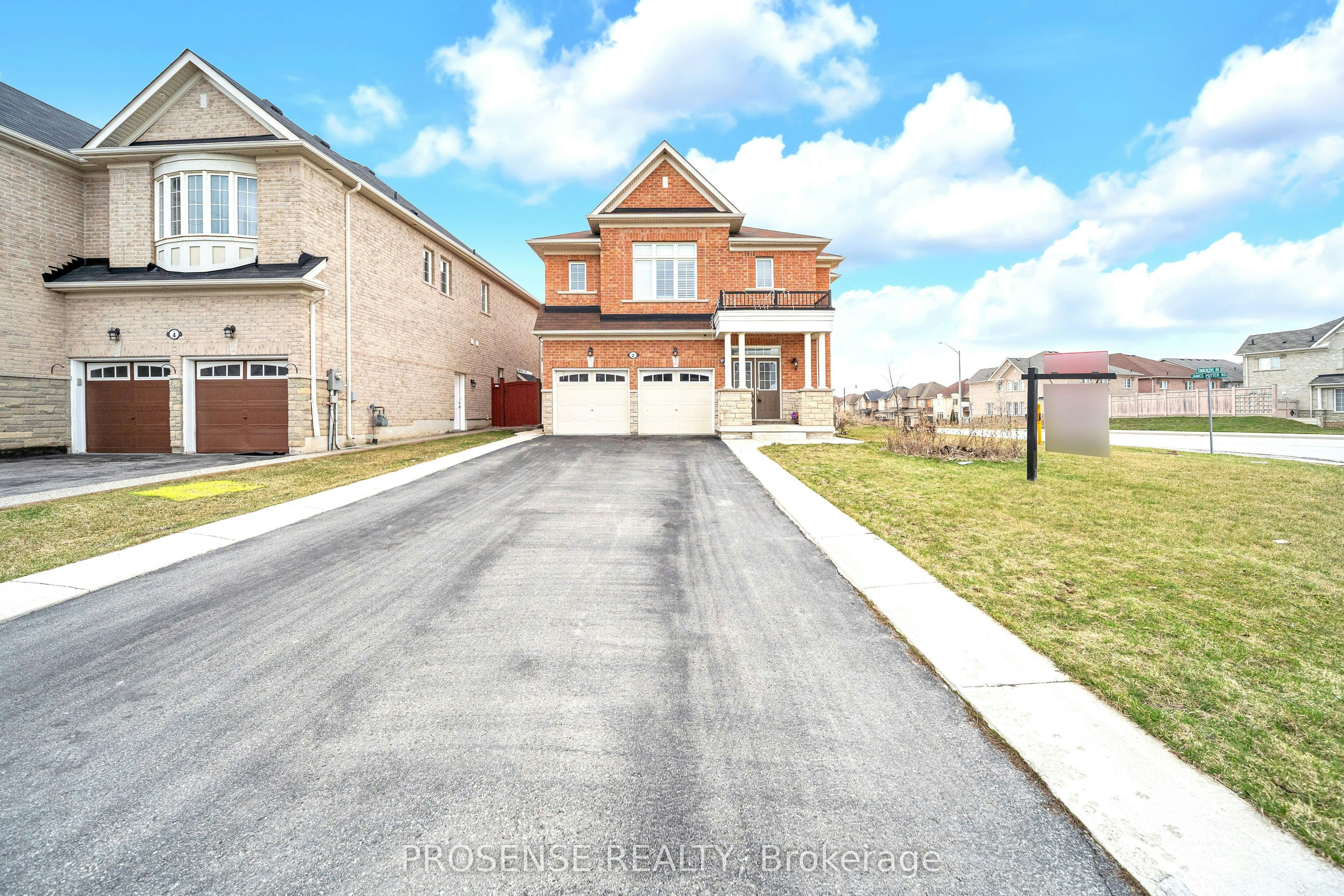 2 Timbercove Road, Brampton, ON, L6Y 0W9