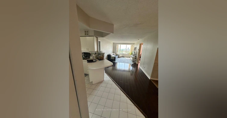 812-3605 Kariya Drive S, Mississauga, ON, L5B 3J4