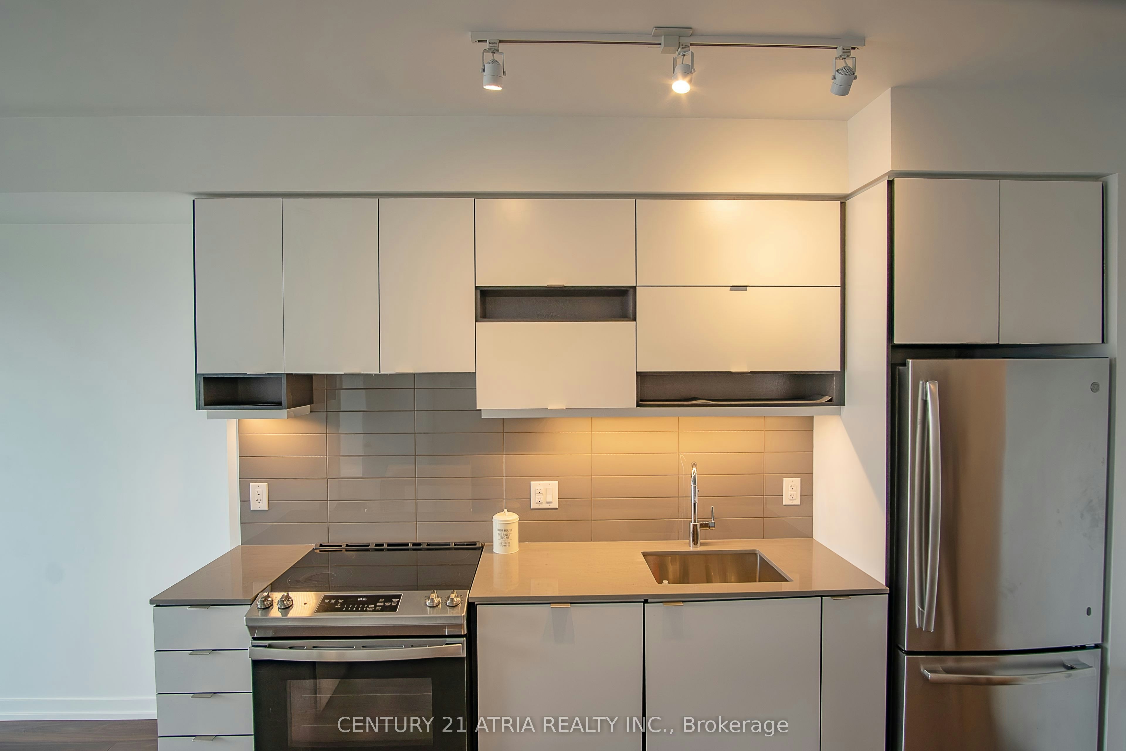 1405-4065 Confederation Parkway, Mississauga, ON, L5B 0L4 - 10