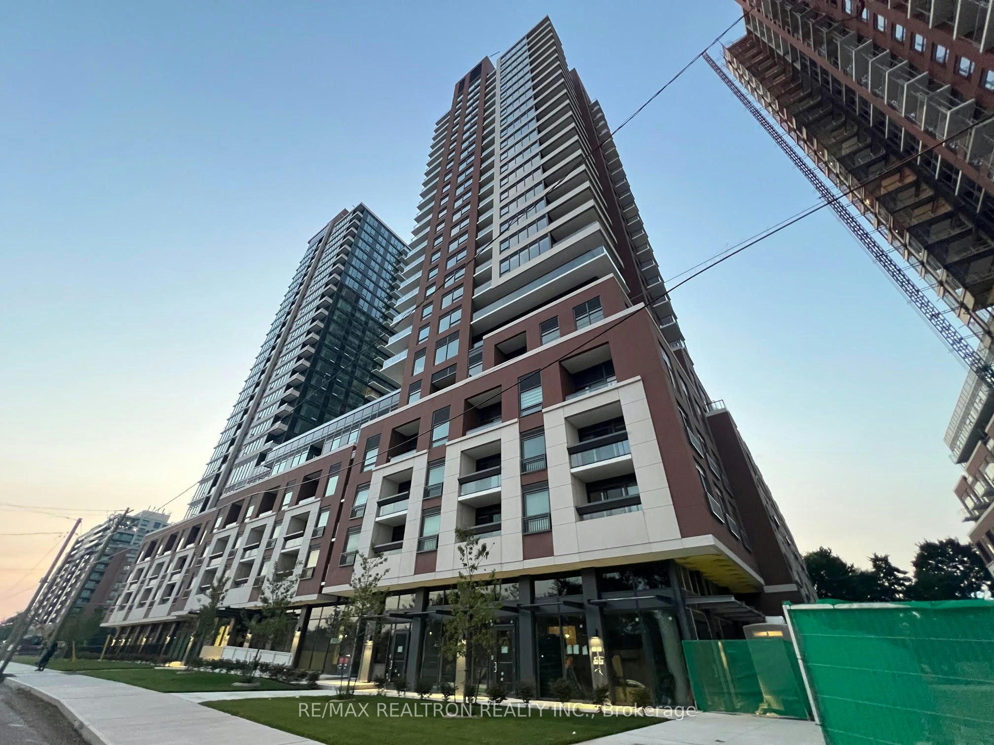 1012-4010 Eglinton Avenue W, Toronto, ON, M9A 0G5