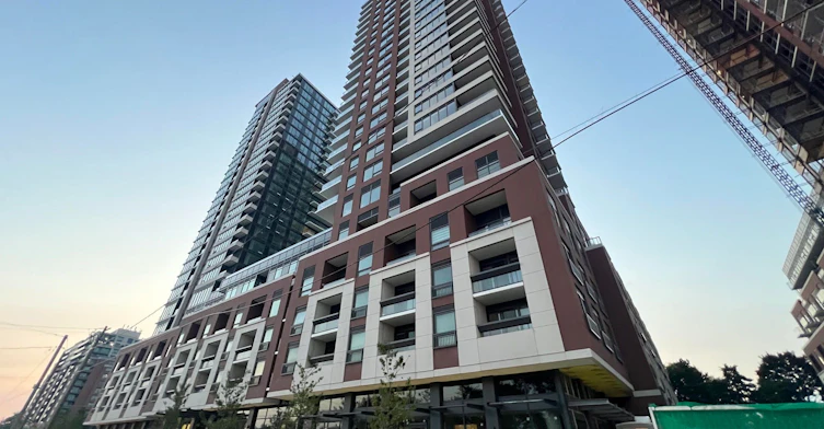 1012-4010 Eglinton Avenue W, Toronto, ON, M9A 0G5
