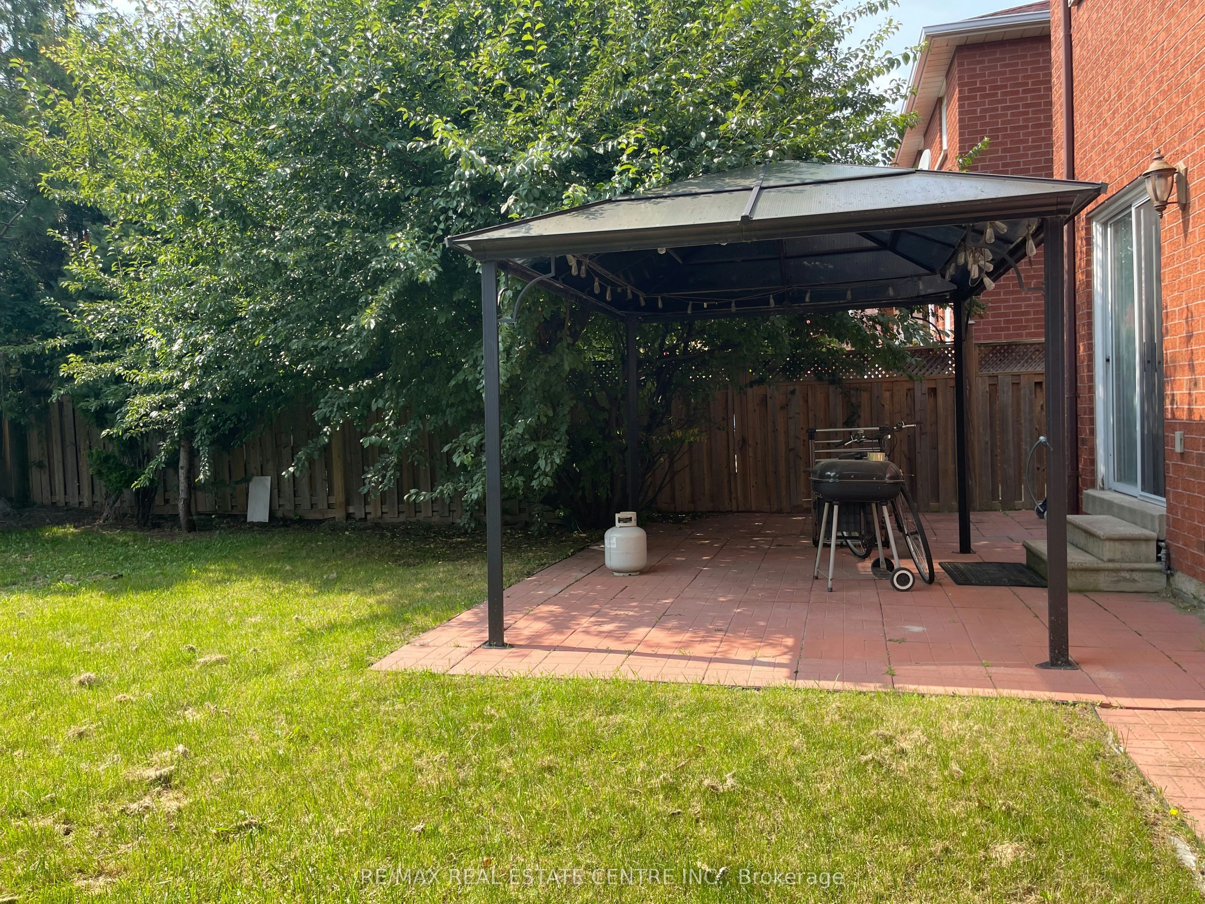 3223 Shadetree Drive, Mississauga, ON, L5N 6P1 - 26