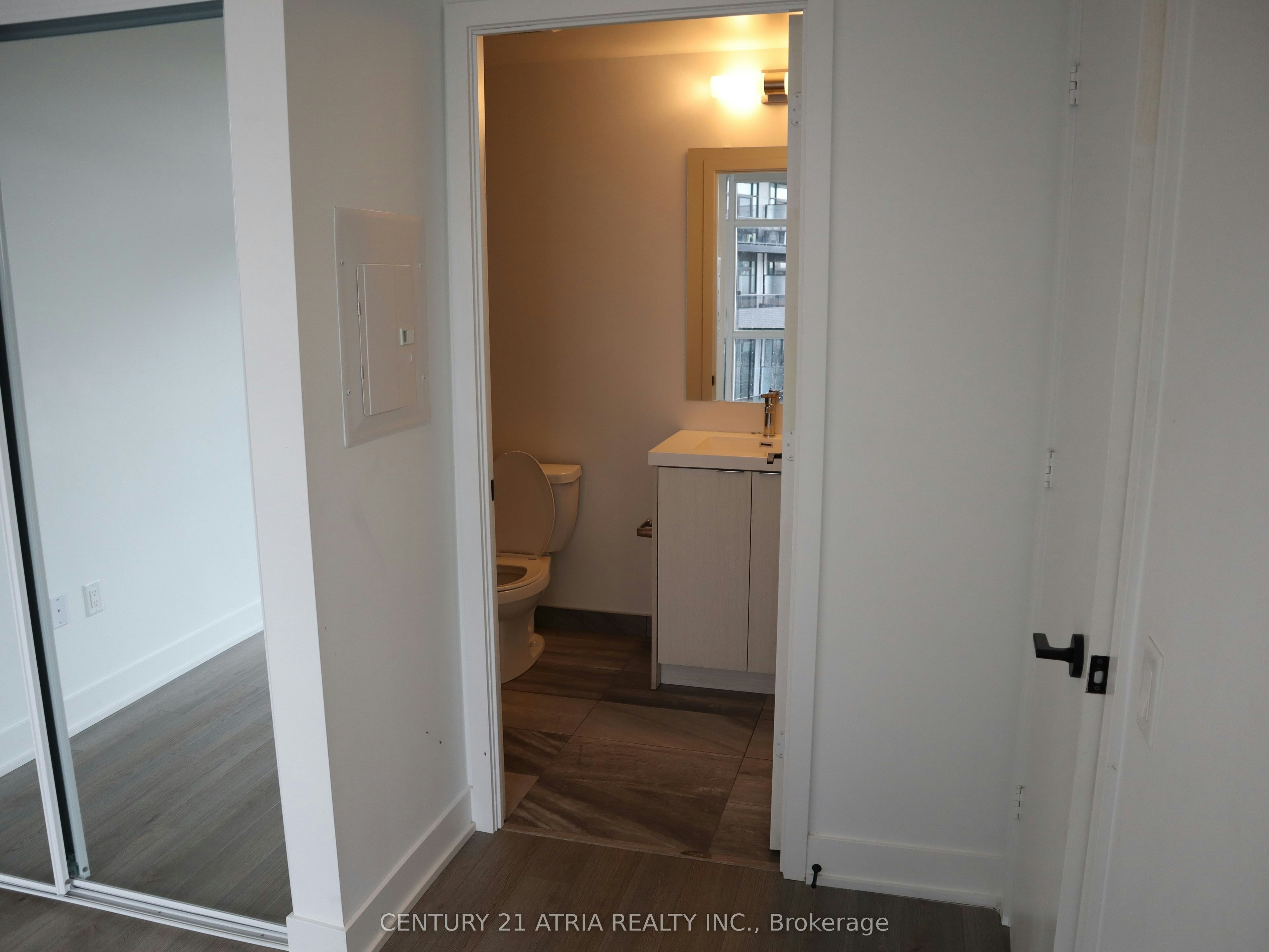 210-60 George Butchart Drive, Toronto, ON, M3K 2C5 - 7