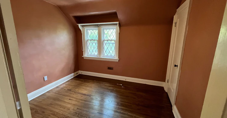 25 Halford Avenue, Toronto, ON, M6S 4G1 - 13