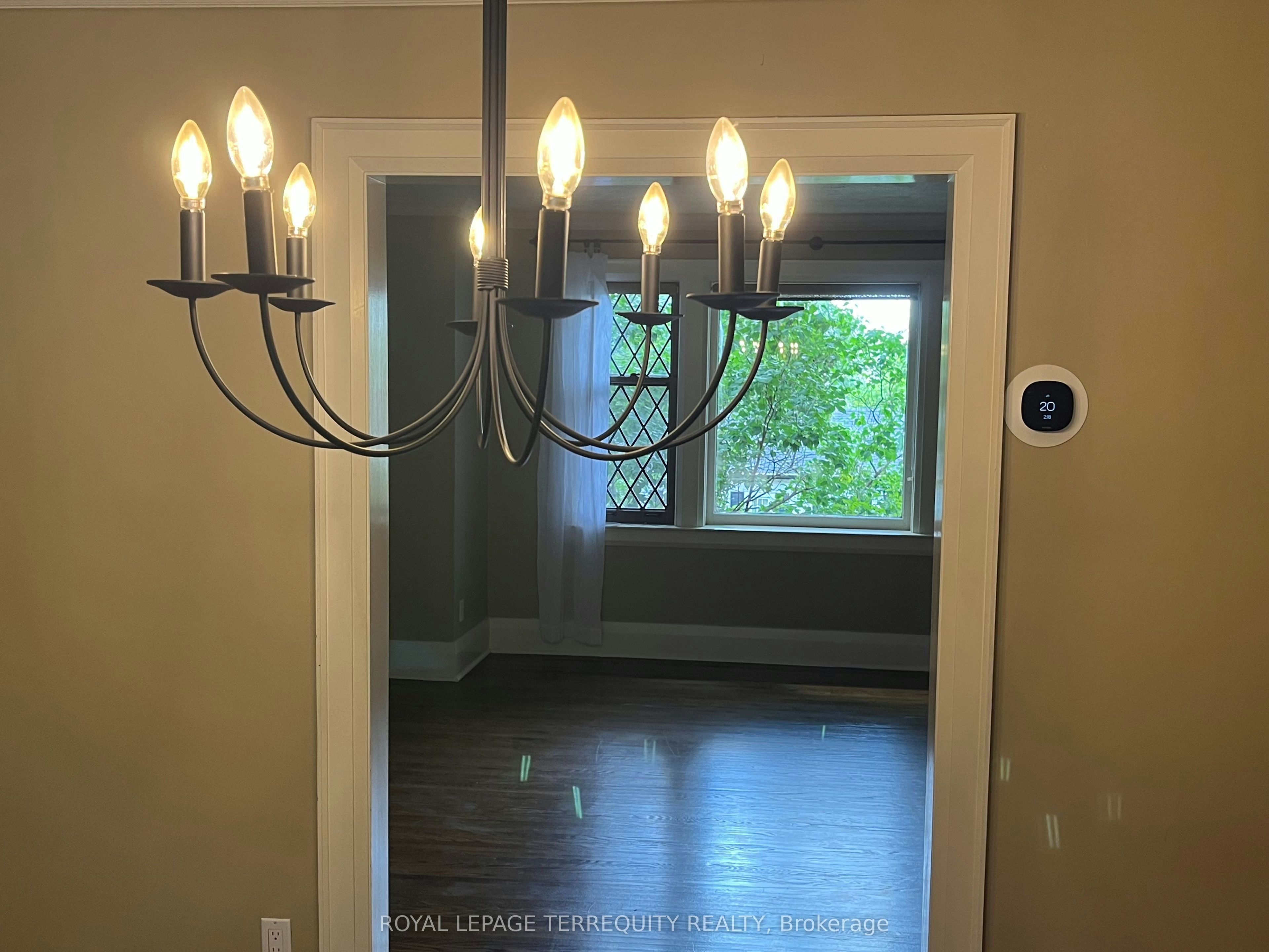 25 Halford Avenue, Toronto, ON, M6S 4G1 - 7