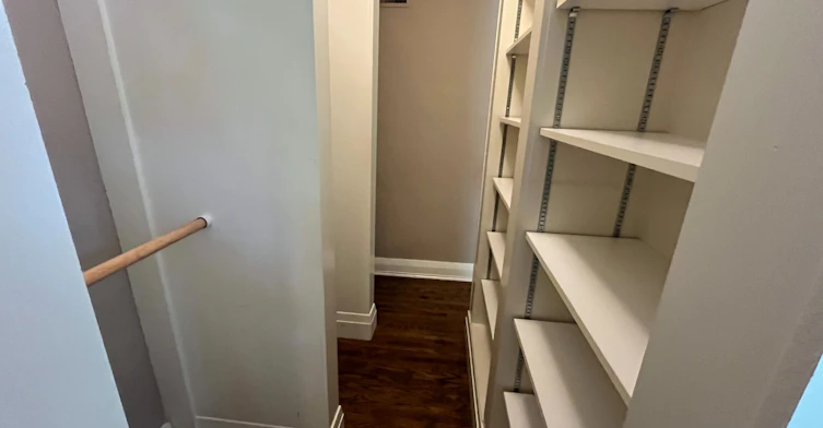 25 Halford Avenue, Toronto, ON, M6S 4G1 - 11