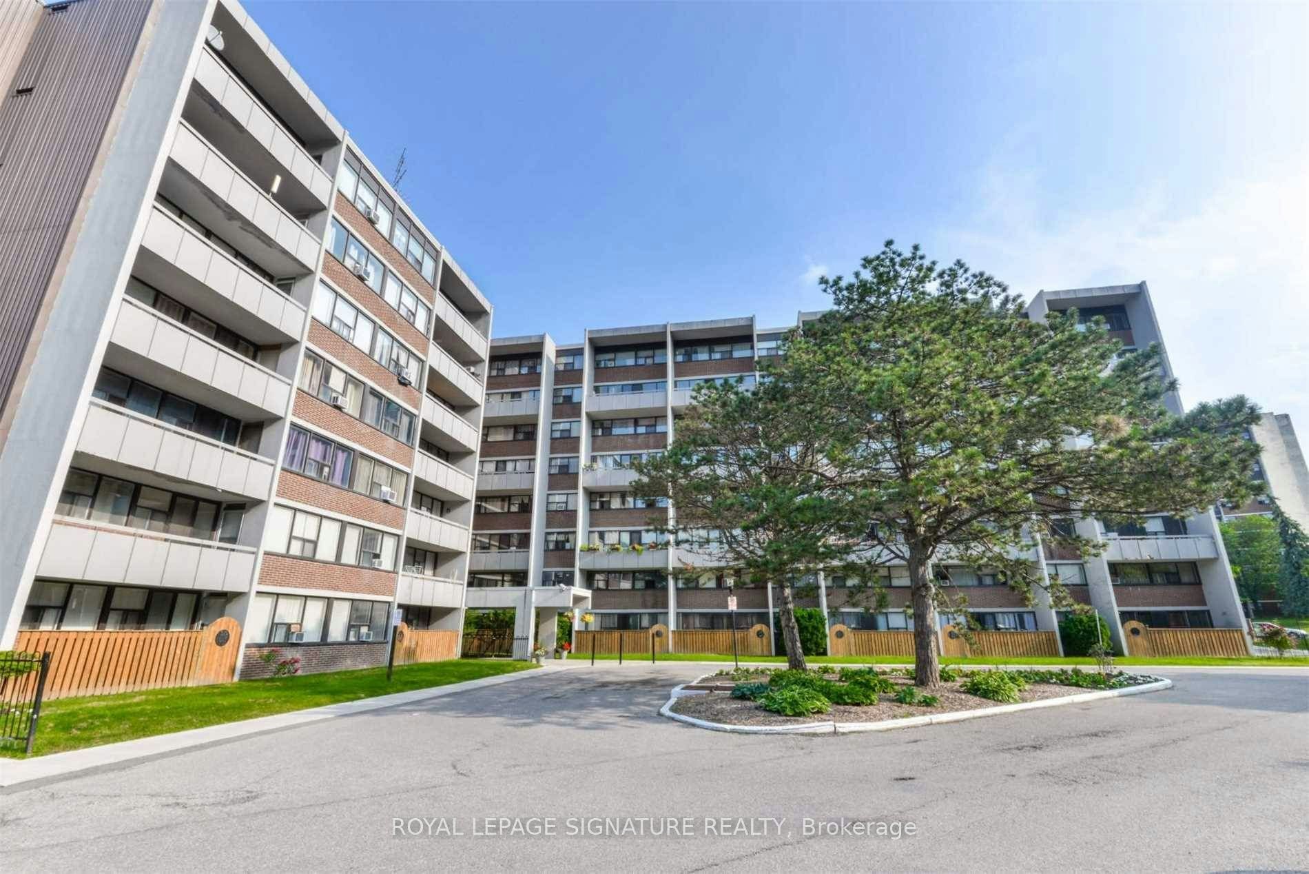 109-2121 Roche Court, Mississauga, ON, L5K 2C7
