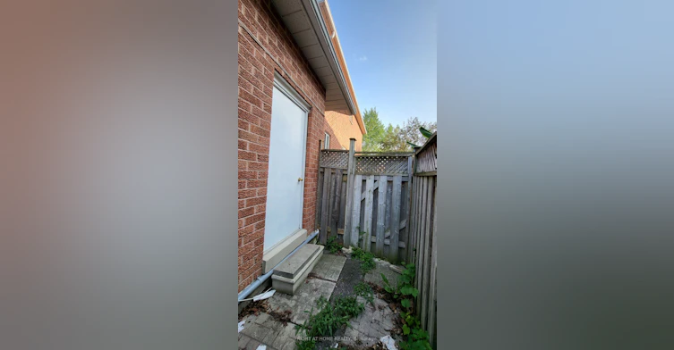 Lower-5402 Fasdon Court, Mississauga, ON, L5V 1Y8