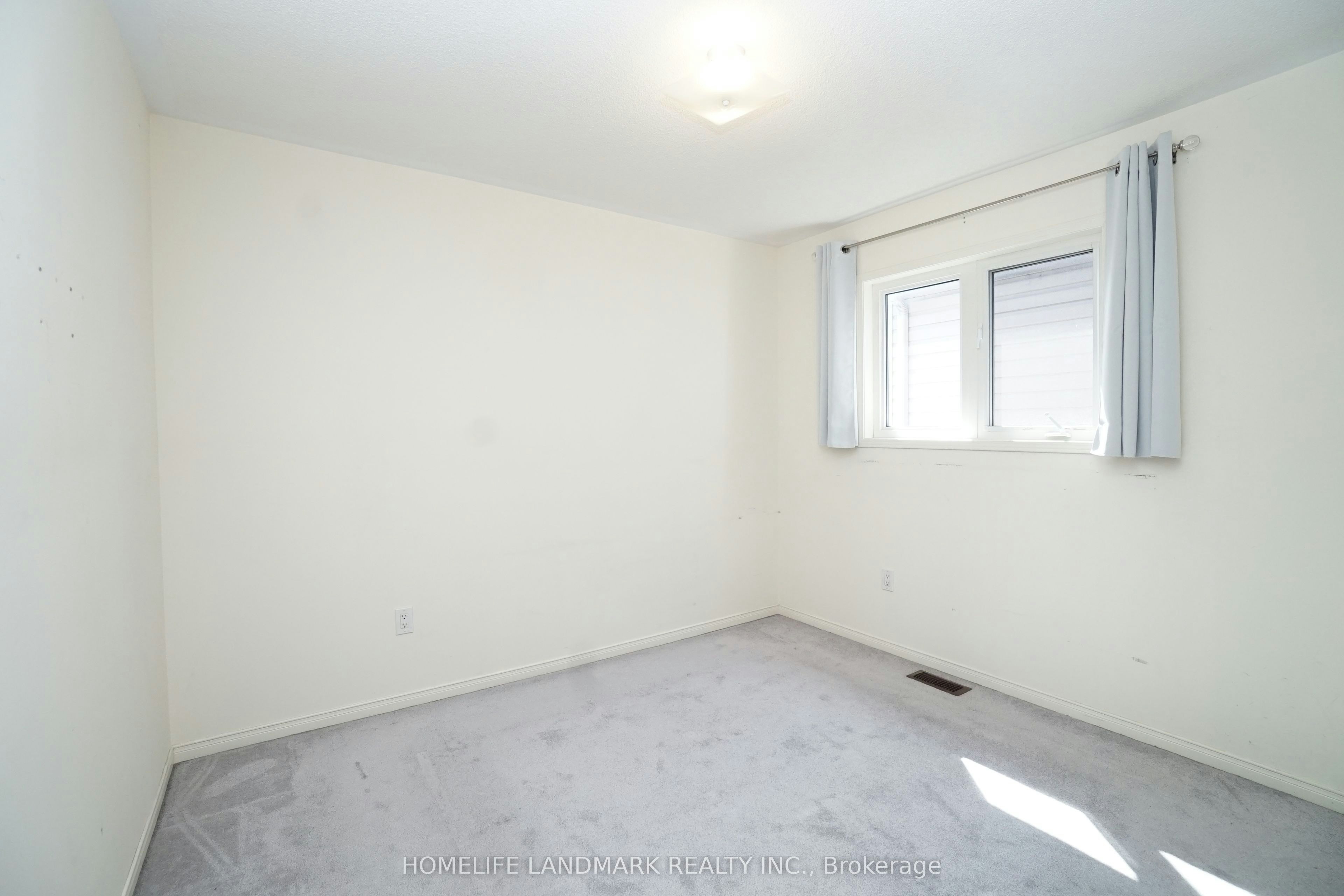 43 Odoardo Di Santo Circle, Toronto, ON, M3L 0G4 - 29