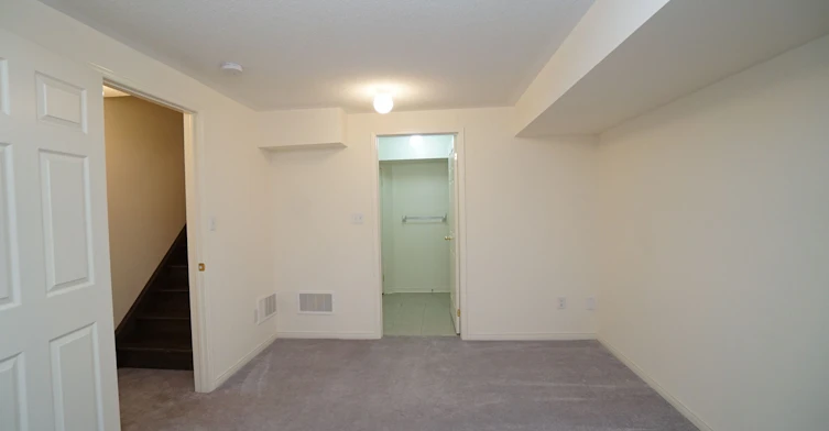 43 Odoardo Di Santo Circle, Toronto, ON, M3L 0G4 - 33