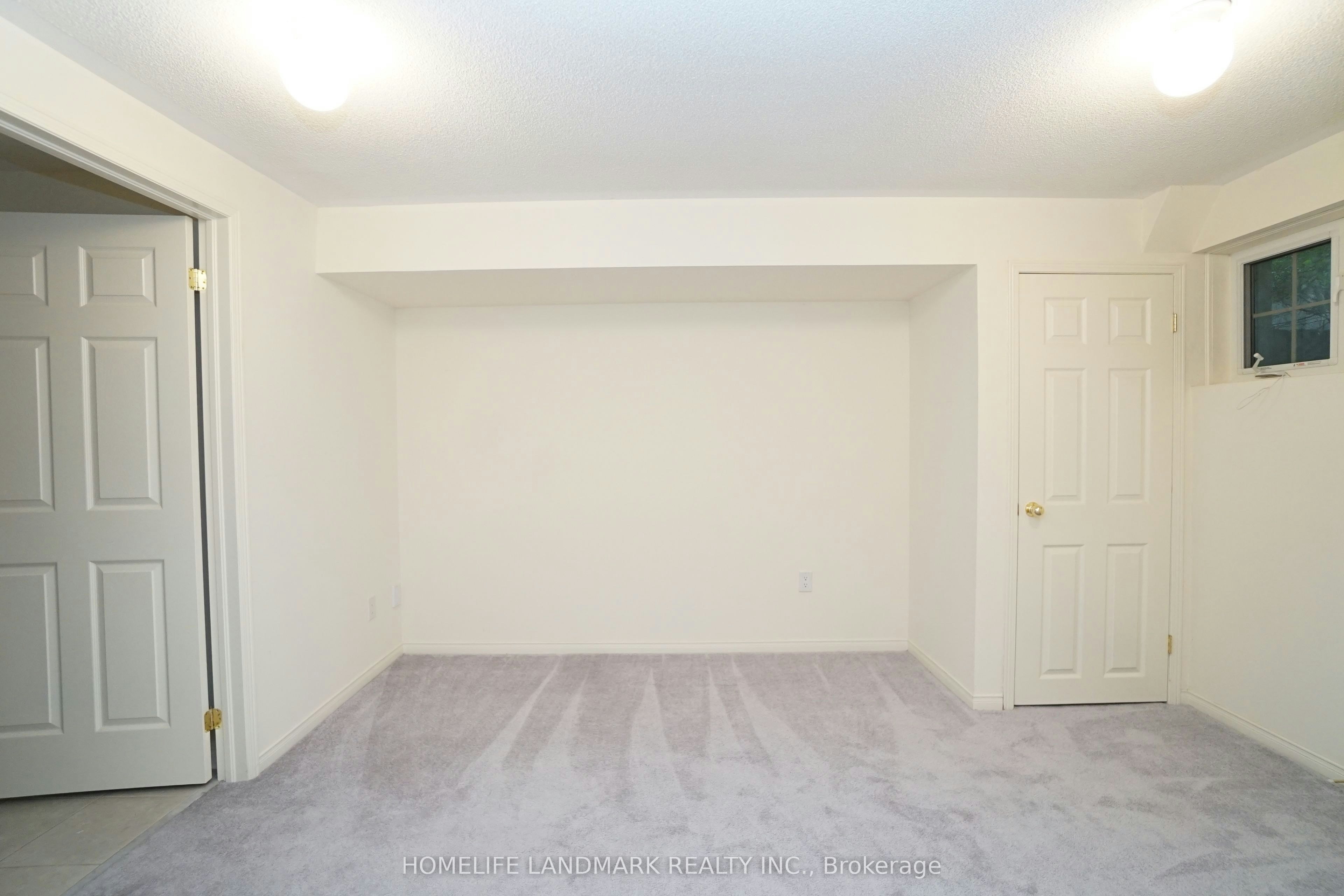 43 Odoardo Di Santo Circle, Toronto, ON, M3L 0G4 - 35