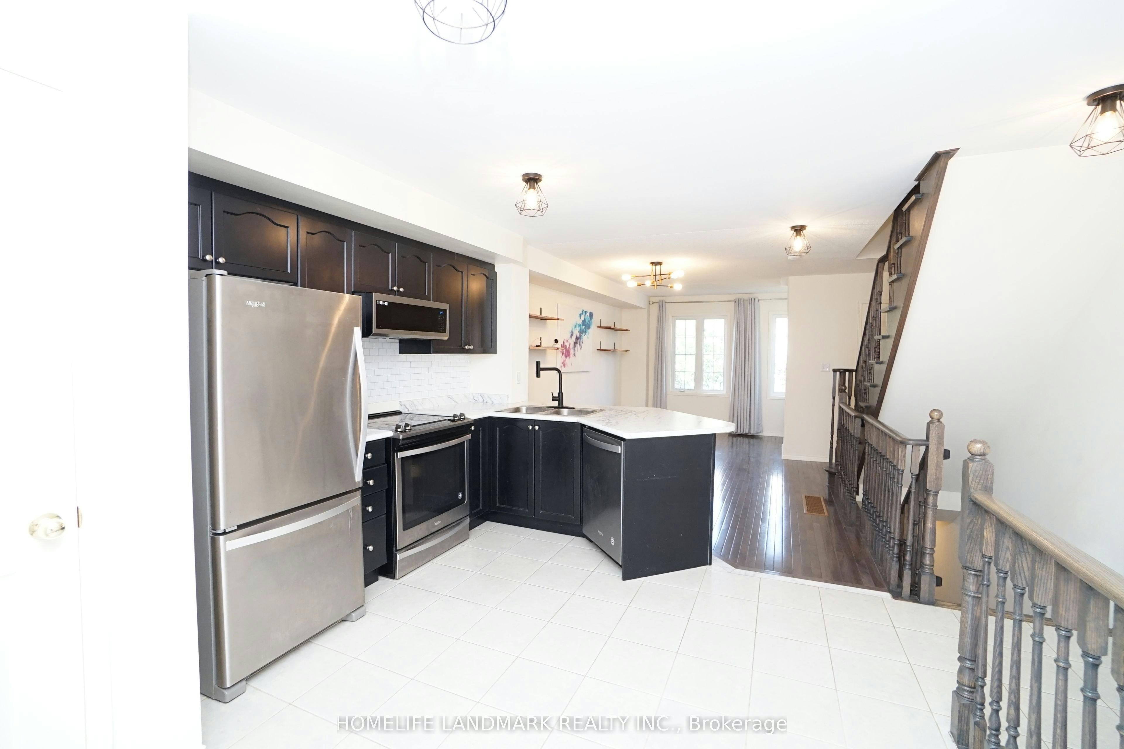 43 Odoardo Di Santo Circle, Toronto, ON, M3L 0G4 - 10