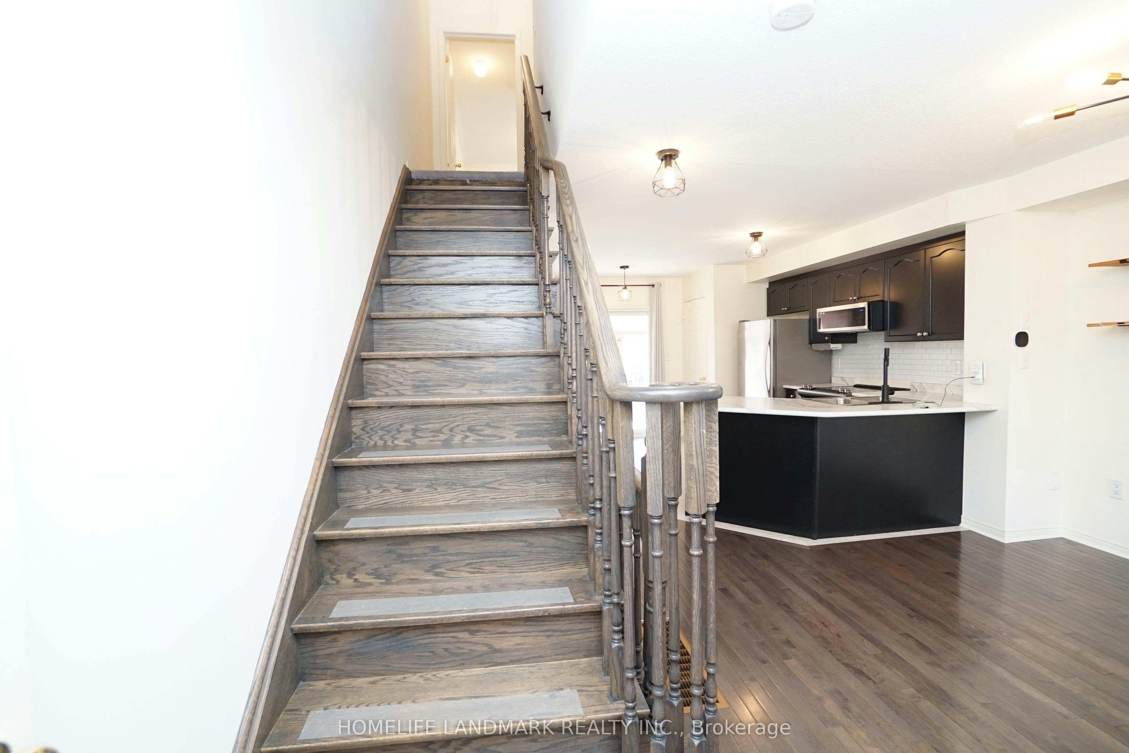 43 Odoardo Di Santo Circle, Toronto, ON, M3L 0G4 - 22