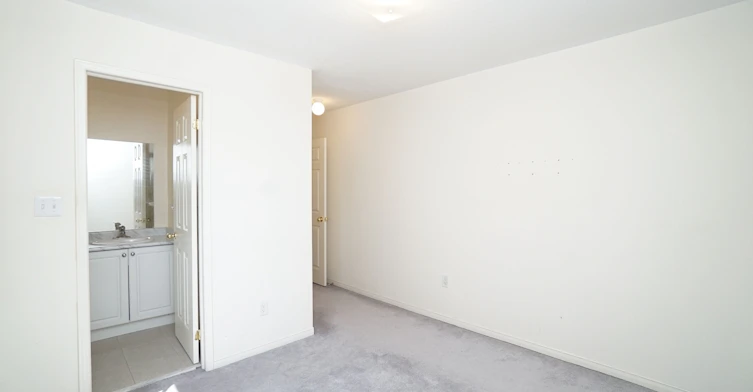 43 Odoardo Di Santo Circle, Toronto, ON, M3L 0G4 - 31