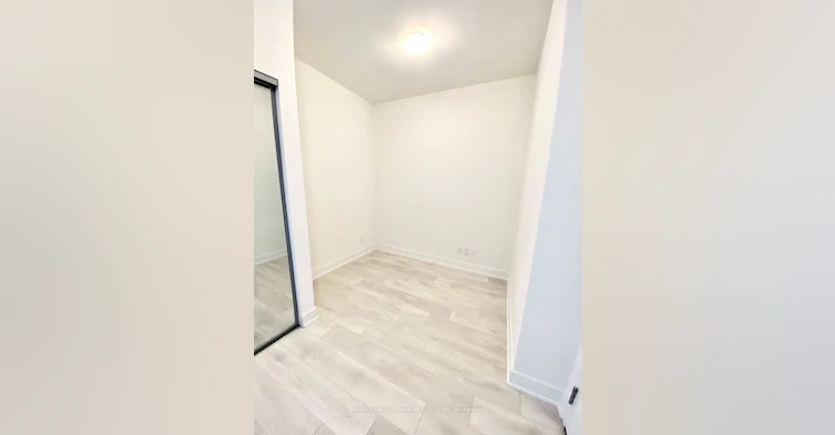 807-297 Oak Walk Drive, Oakville, ON, L6H 3R6 - 6