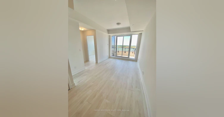 807-297 Oak Walk Drive, Oakville, ON, L6H 3R6 - 3