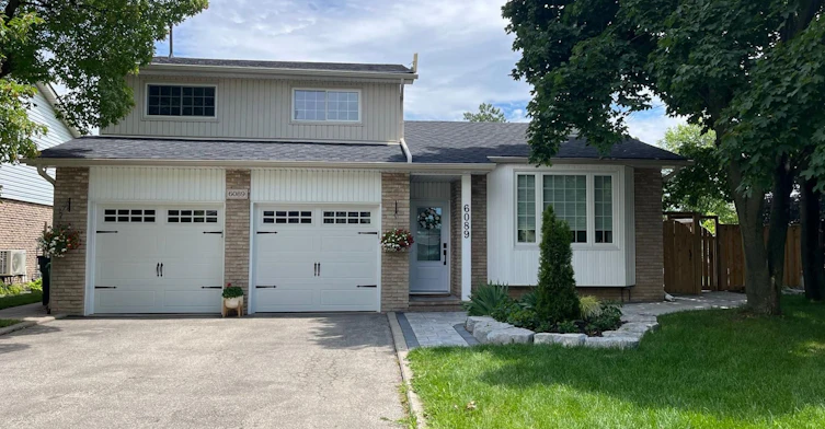 6089 Starfield Crescent, Mississauga, ON, L5N 1X2 - 2