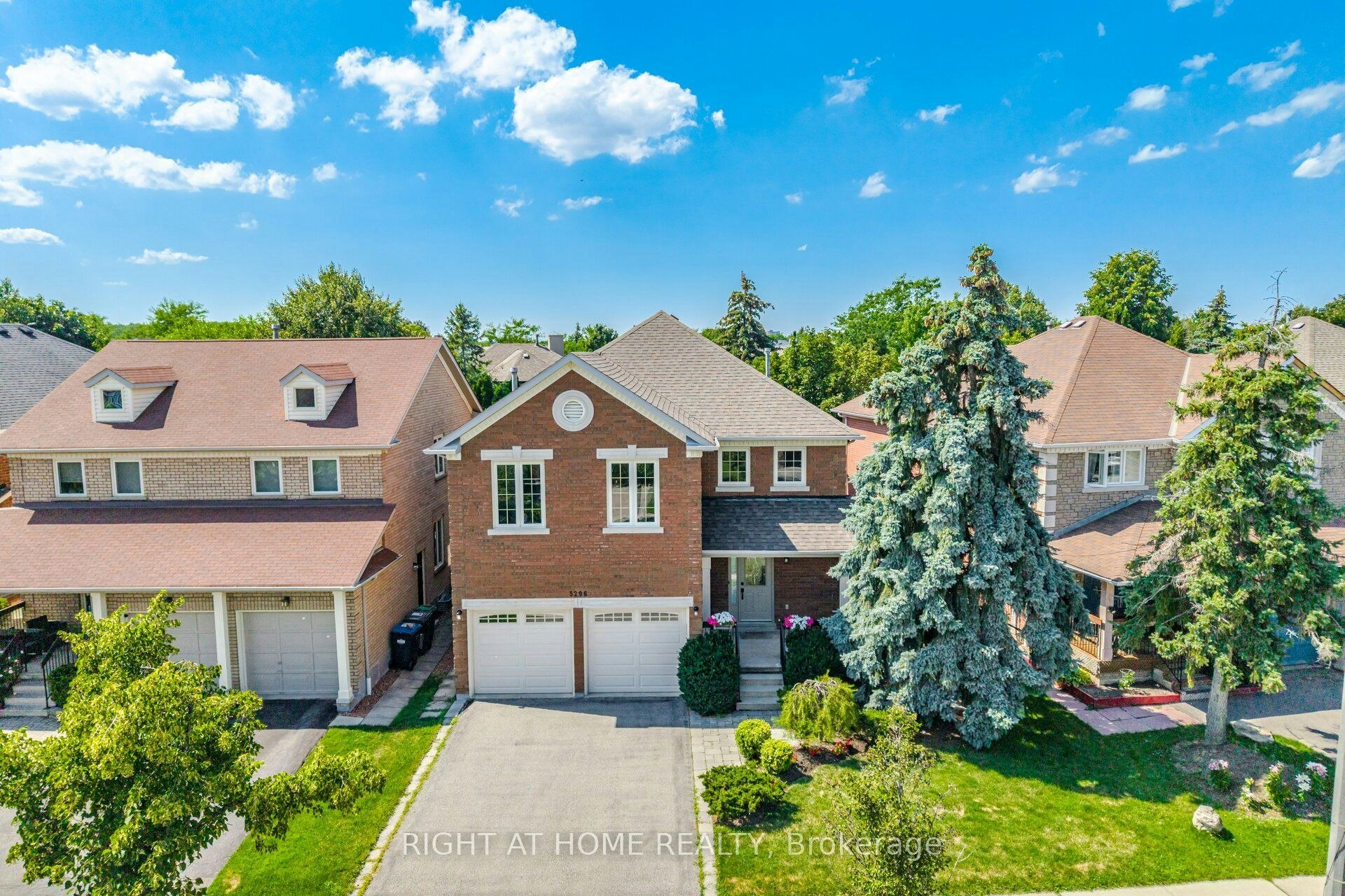 5296 Middlebury Drive, Mississauga, ON, L5M 5E5