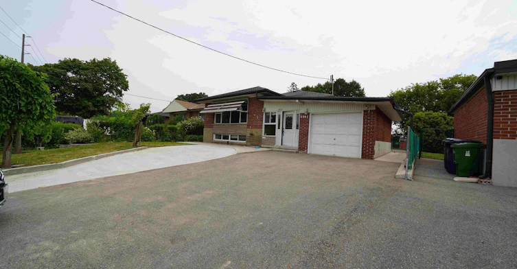 2981 Weston Road, Toronto, ON, M9M 2T1