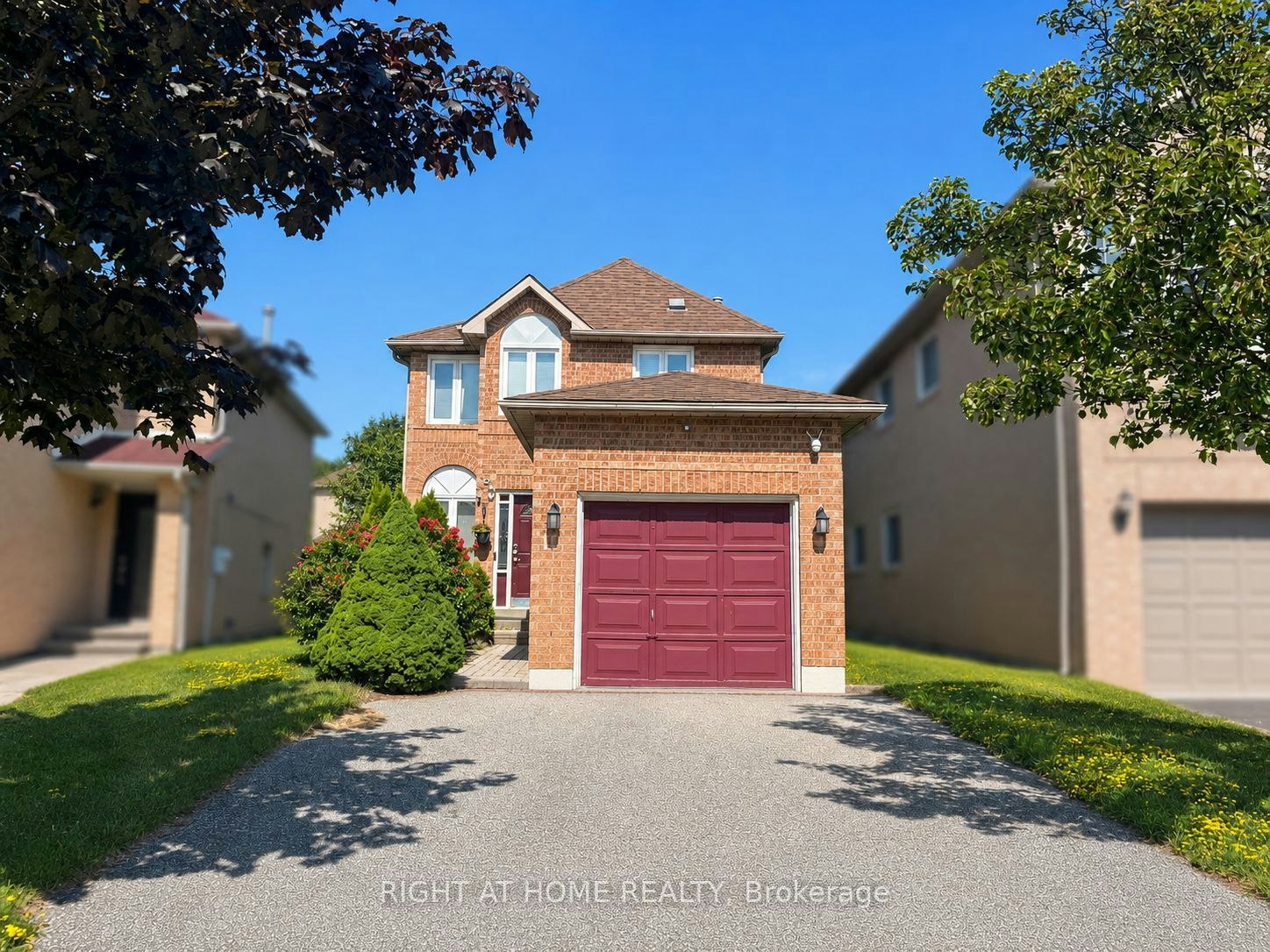 10 Banner Road, Brampton, ON, L6X 4K6