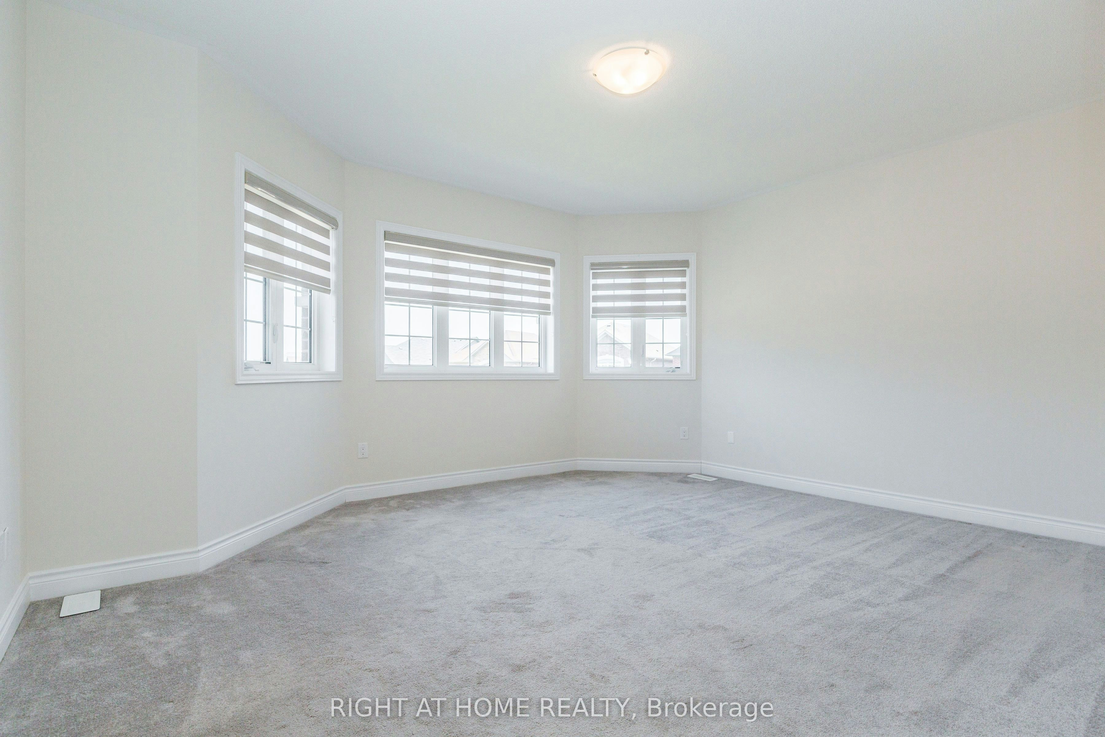 8 Monarch Drive, Halton Hills, ON, L7G 0H9 - 35