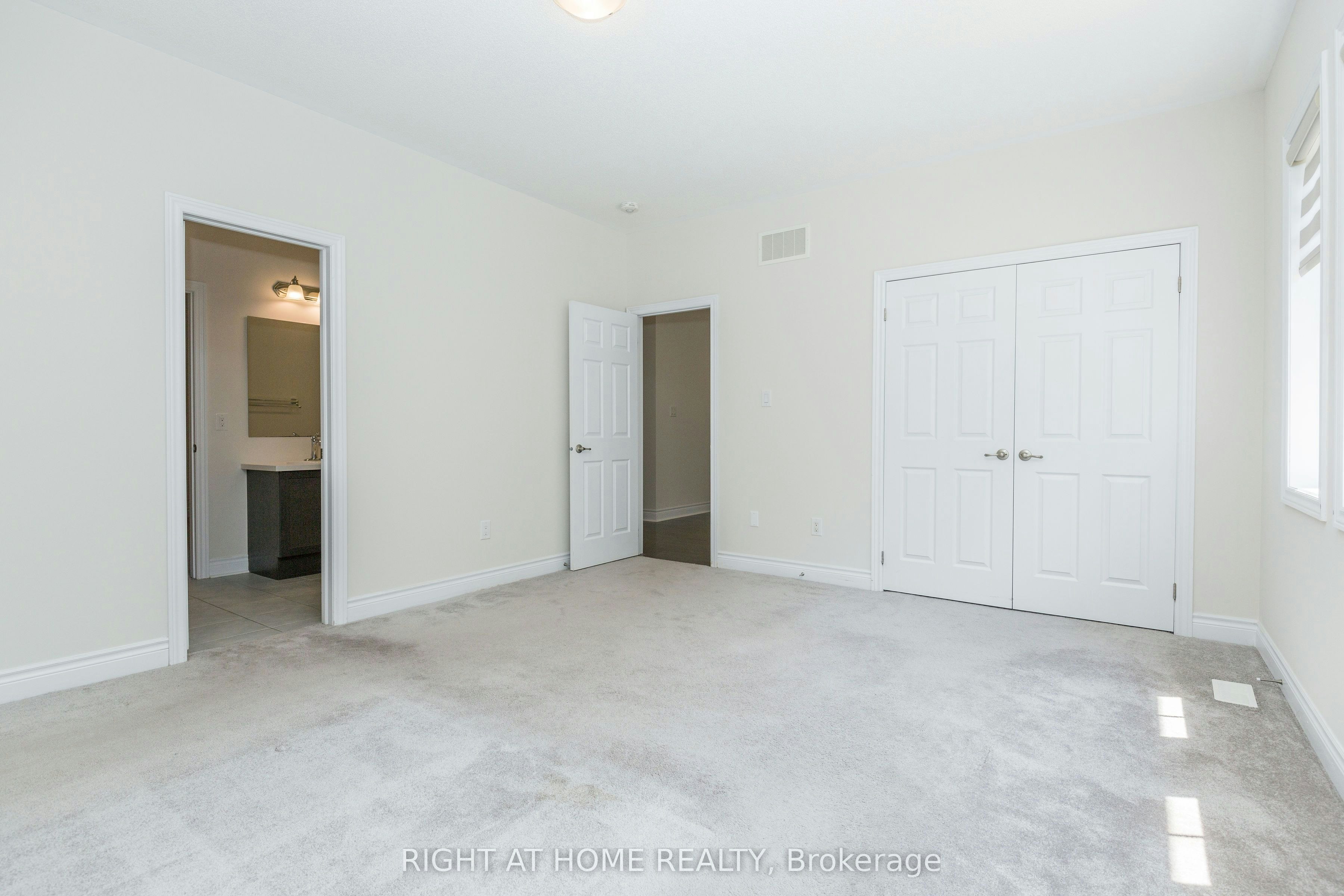 8 Monarch Drive, Halton Hills, ON, L7G 0H9 - 25