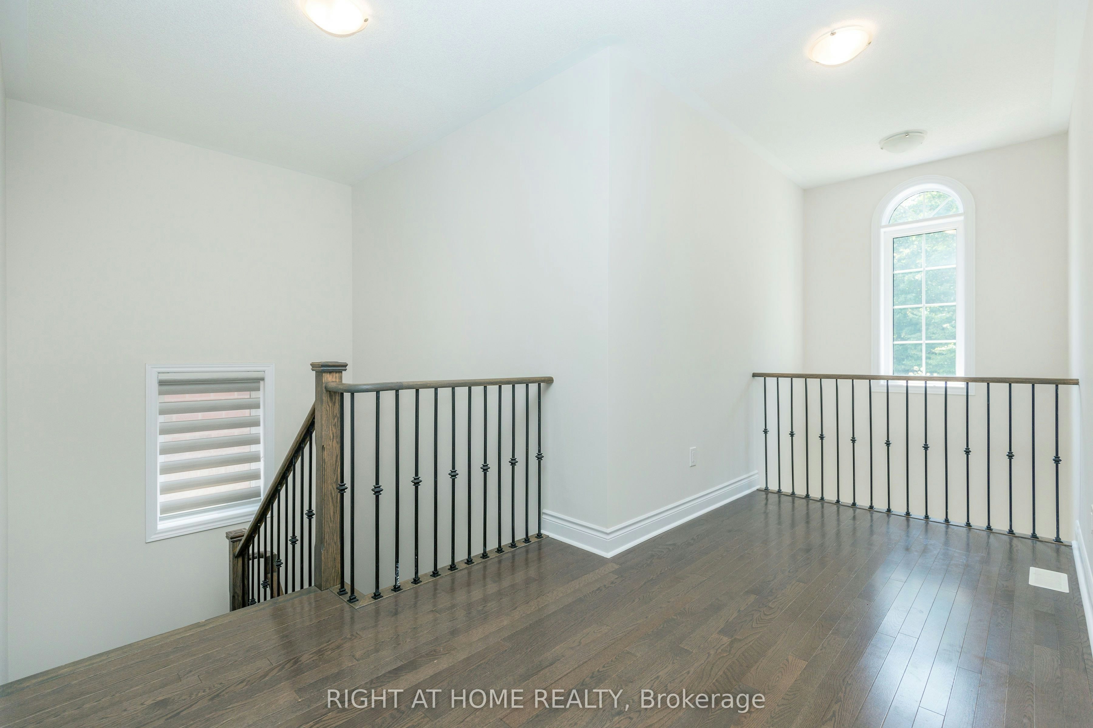 8 Monarch Drive, Halton Hills, ON, L7G 0H9 - 23