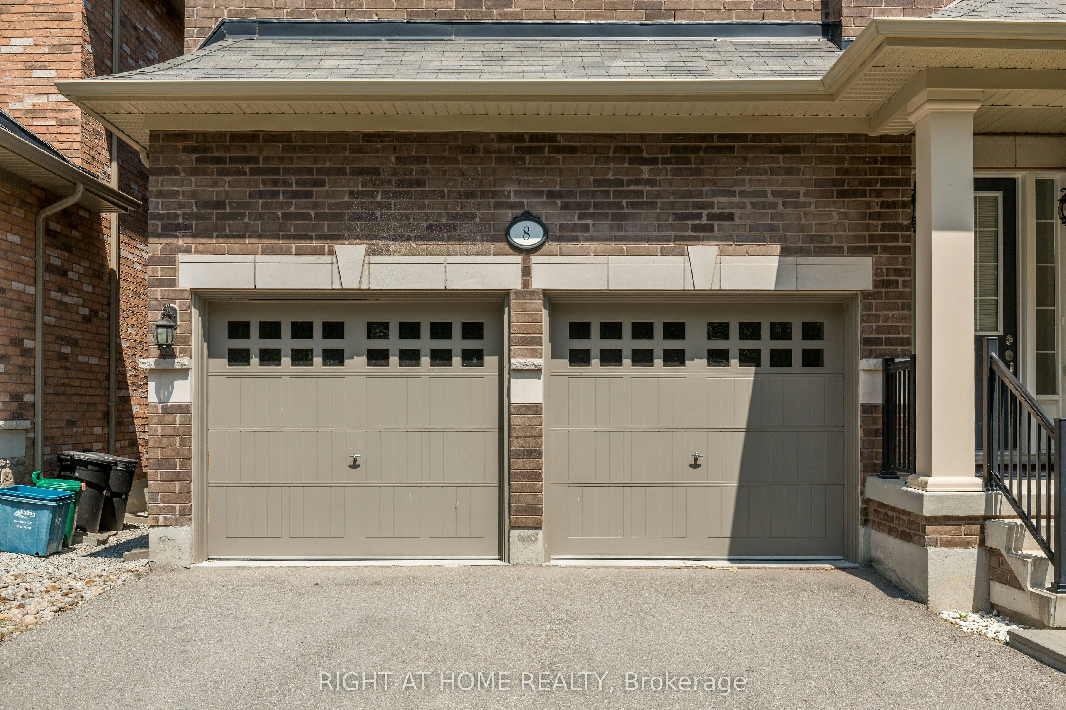 8 Monarch Drive, Halton Hills, ON, L7G 0H9 - 2