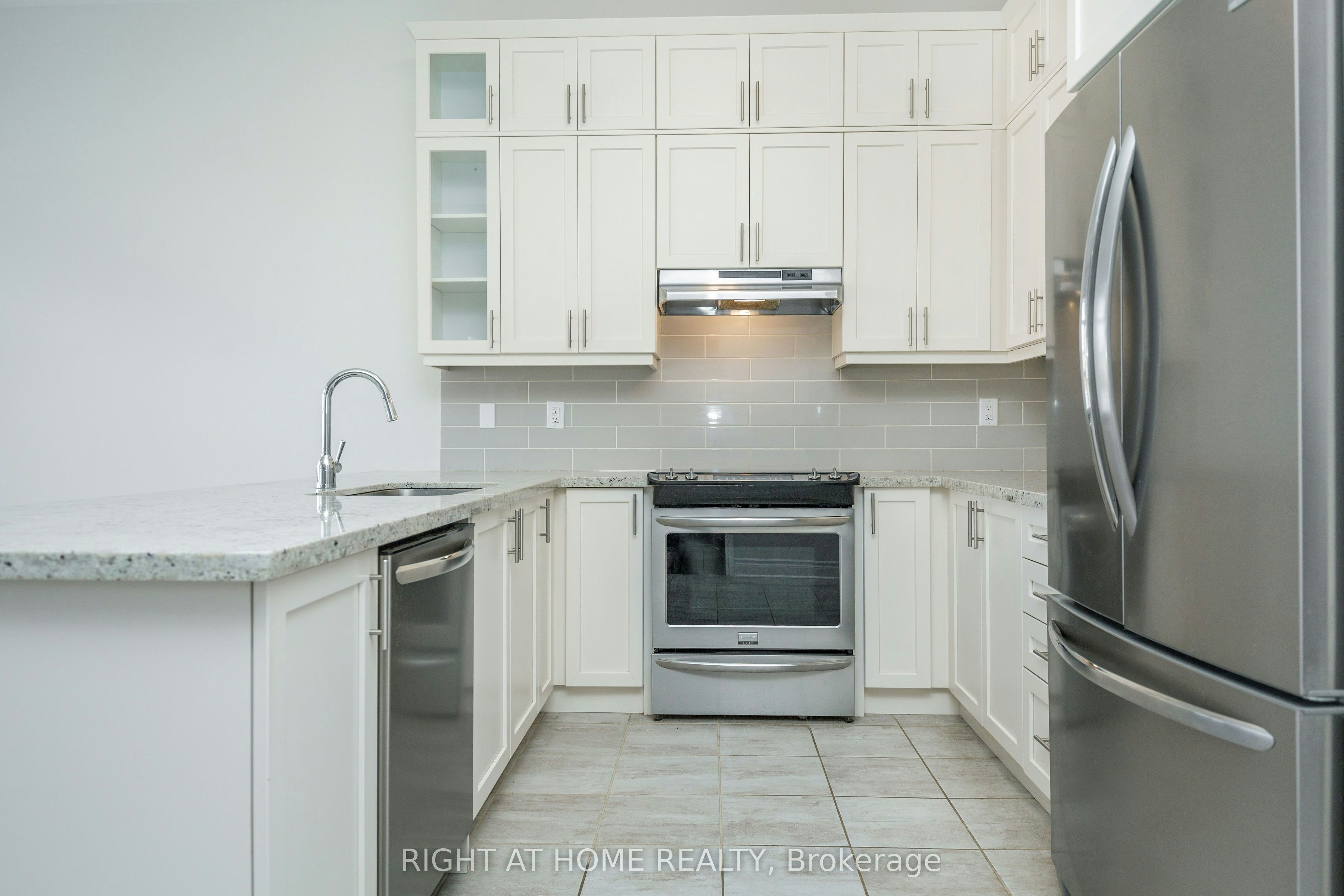 8 Monarch Drive, Halton Hills, ON, L7G 0H9 - 15