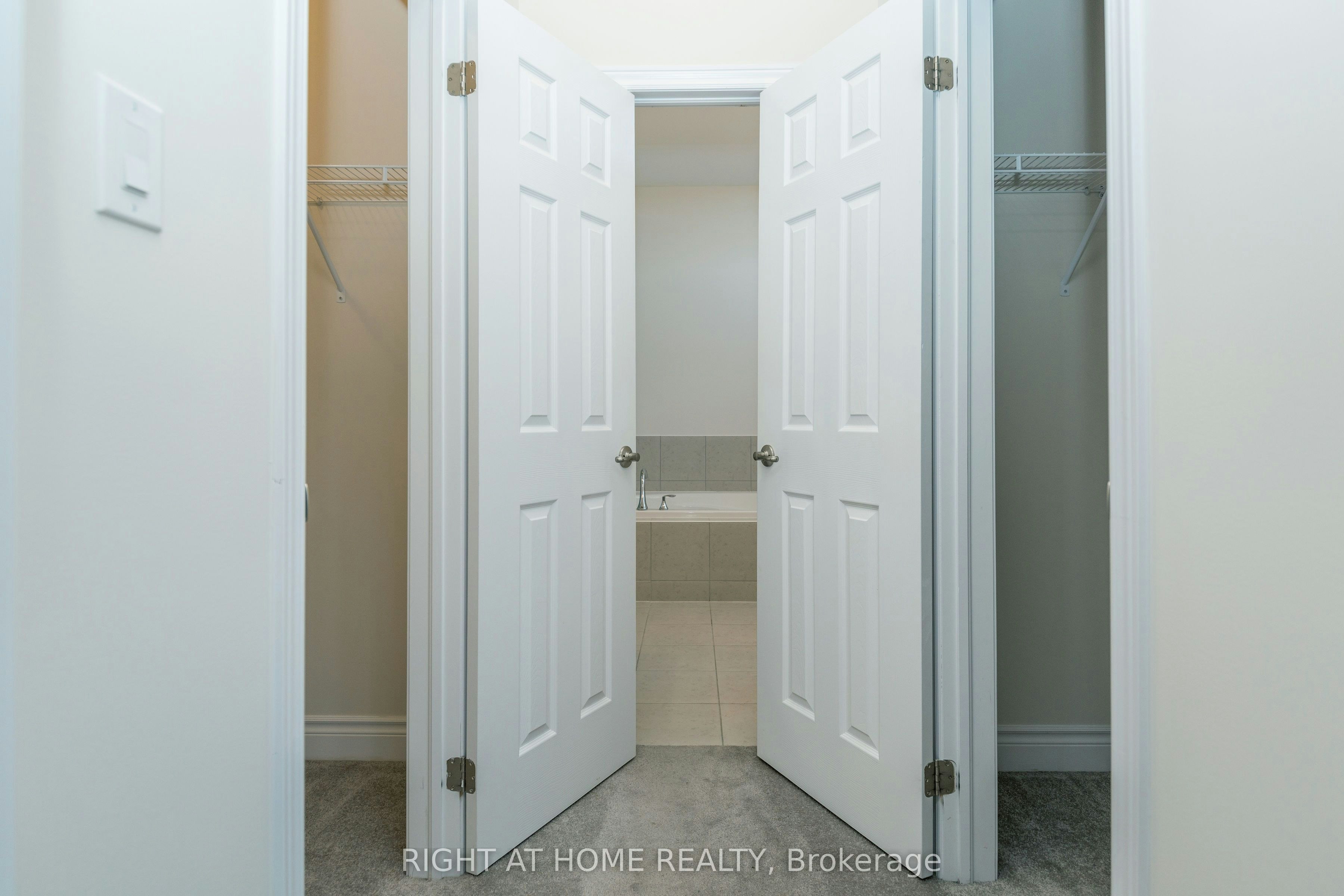 8 Monarch Drive, Halton Hills, ON, L7G 0H9 - 37