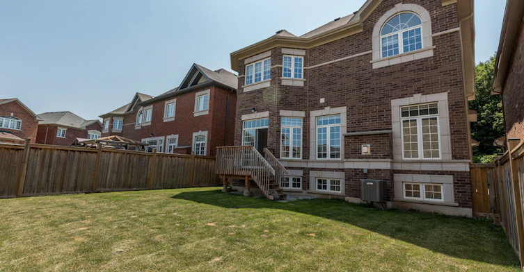 8 Monarch Drive, Halton Hills, ON, L7G 0H9 - 42