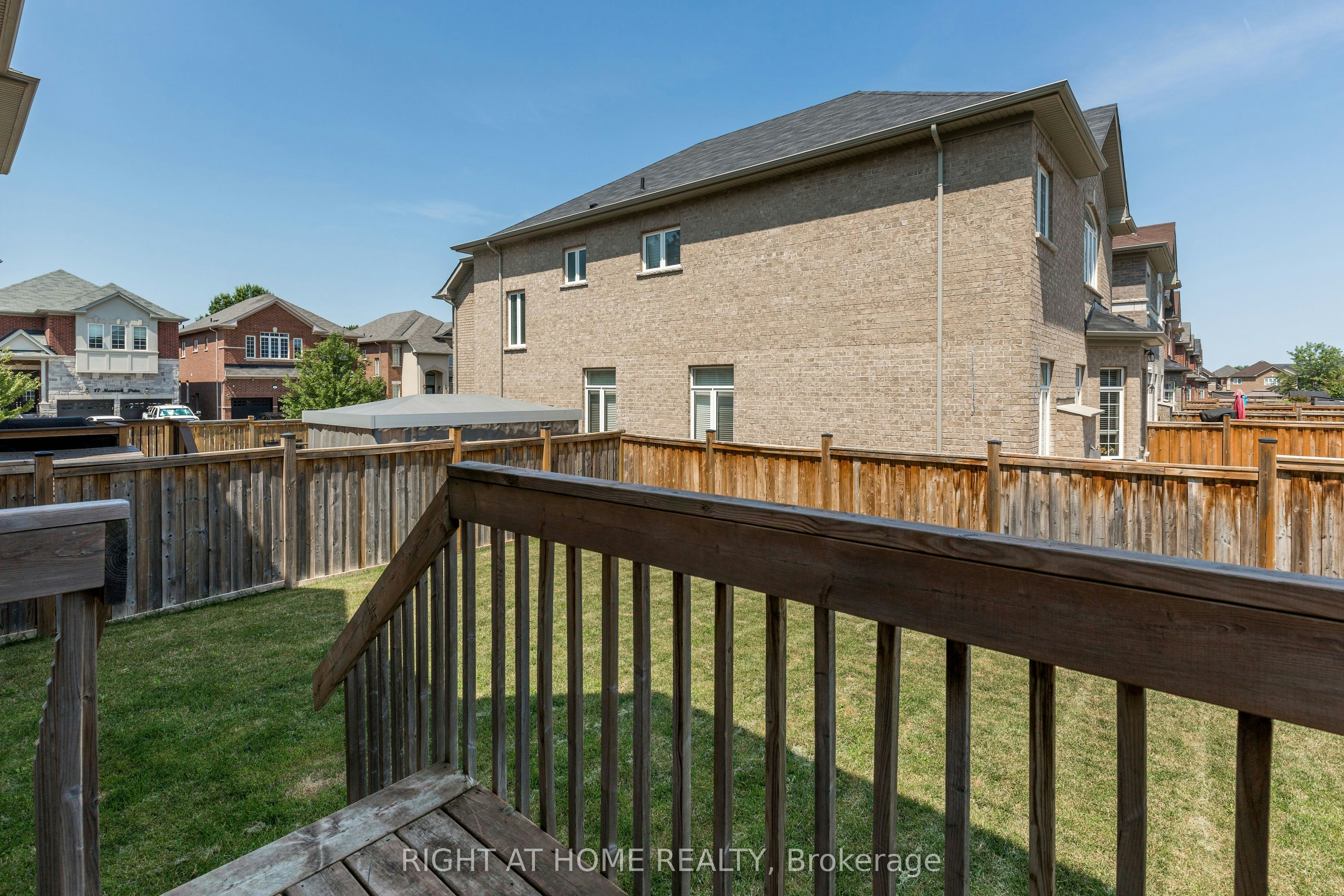 8 Monarch Drive, Halton Hills, ON, L7G 0H9 - 40