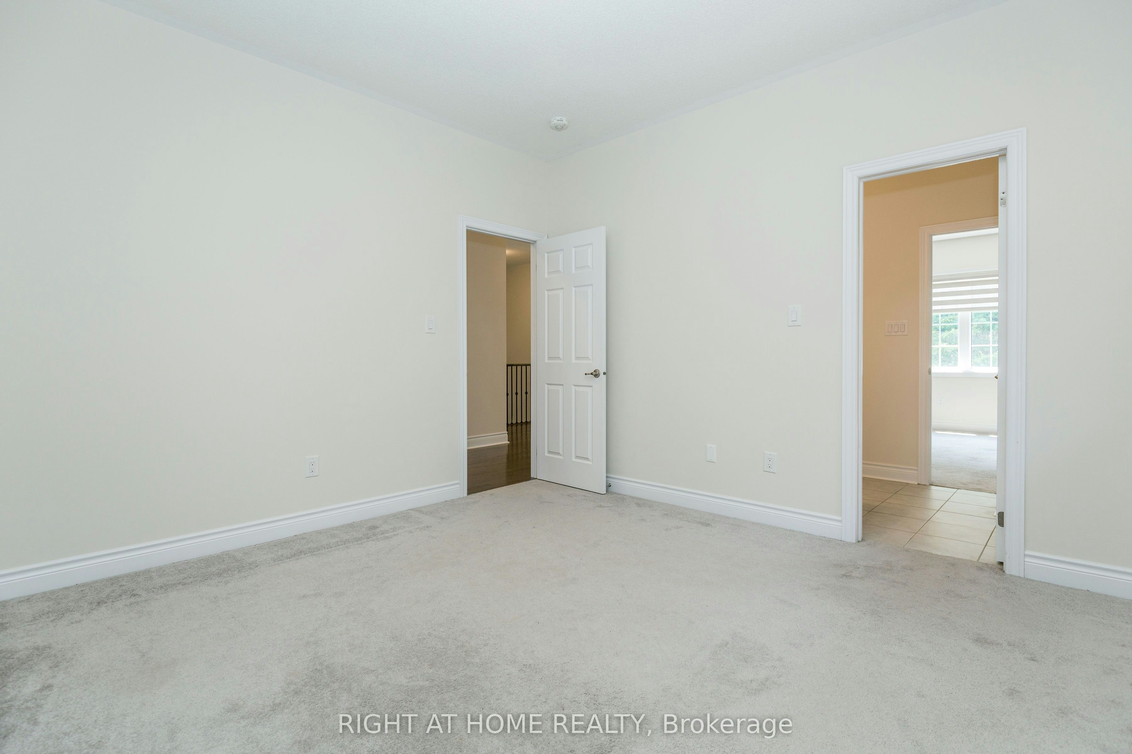 8 Monarch Drive, Halton Hills, ON, L7G 0H9 - 29