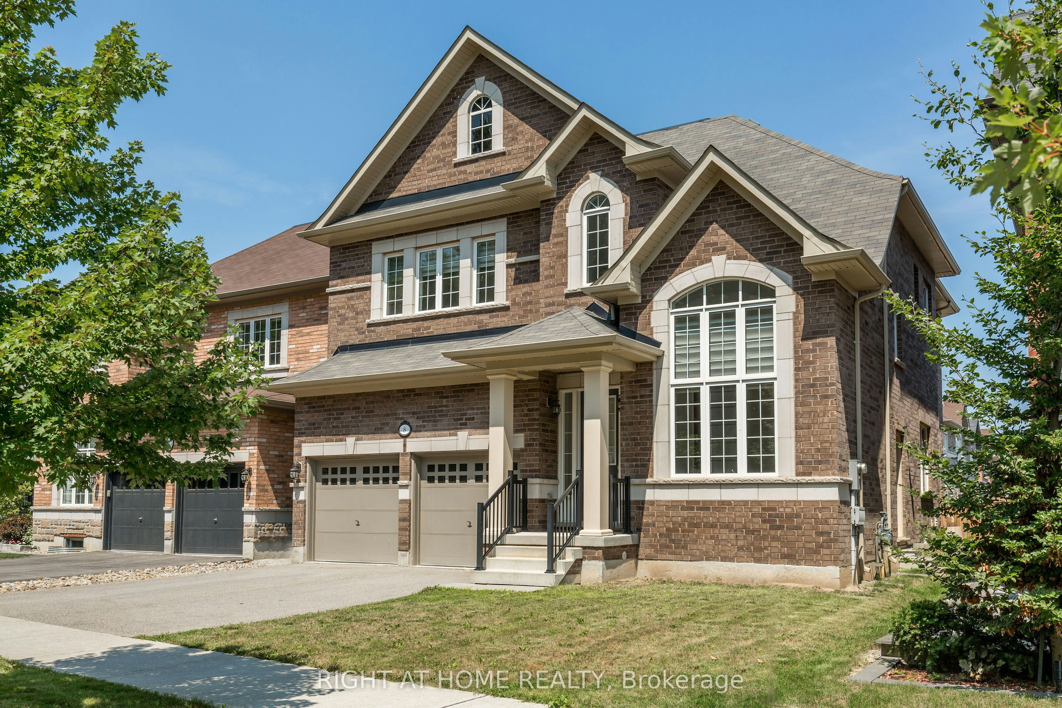 8 Monarch Drive, Halton Hills, ON, L7G 0H9 - 4