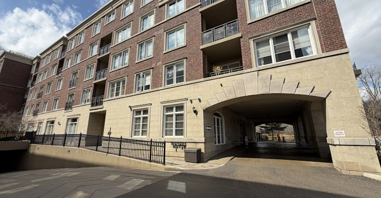 309-60 Ann Street, Caledon, ON, L7E 4G5 - 4
