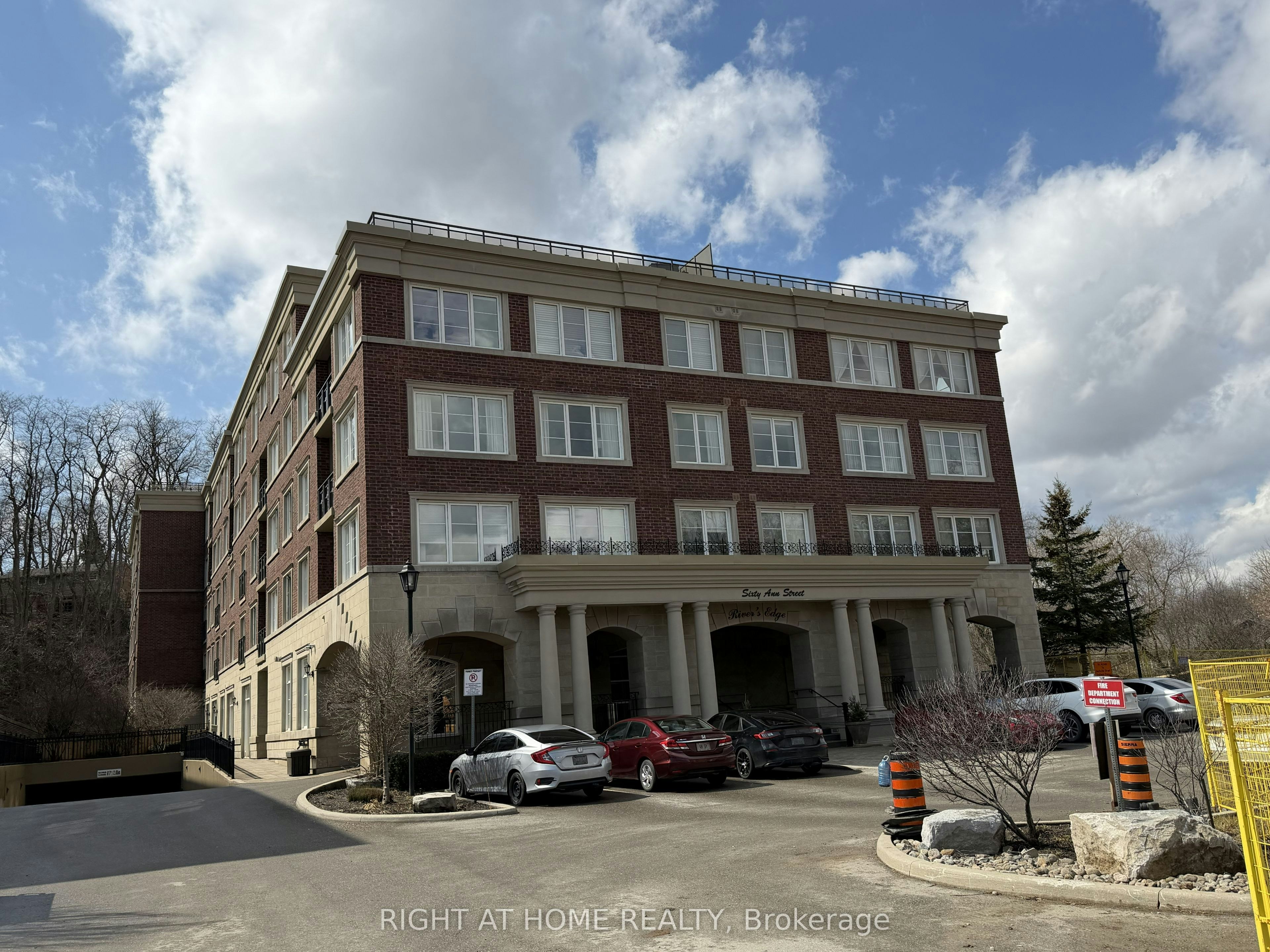 309-60 Ann Street, Caledon, ON, L7E 4G5