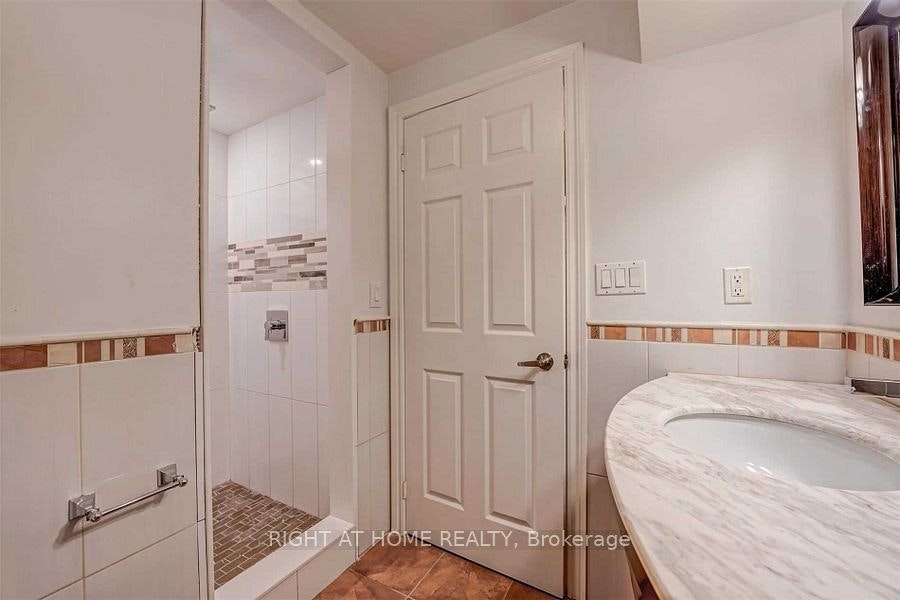 4326 Bridlepath Trail, Mississauga, ON, L5L 3K4 - 32