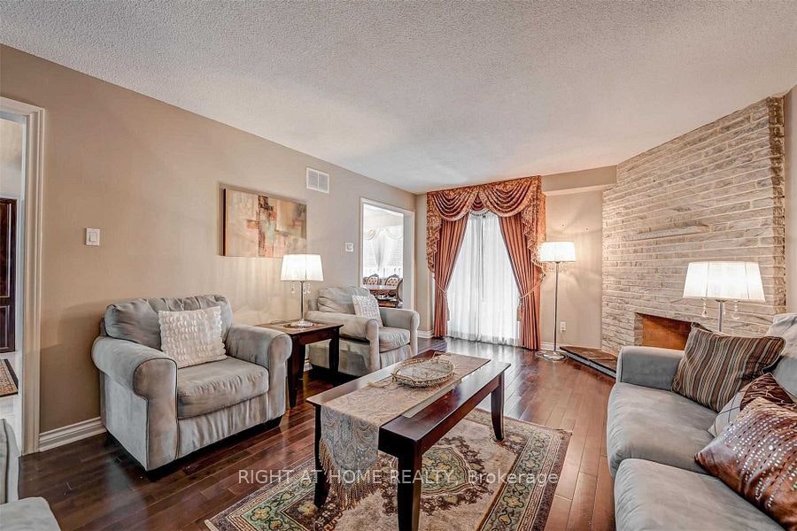 4326 Bridlepath Trail, Mississauga, ON, L5L 3K4 - 14