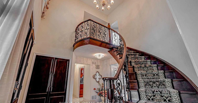 4326 Bridlepath Trail, Mississauga, ON, L5L 3K4 - 18