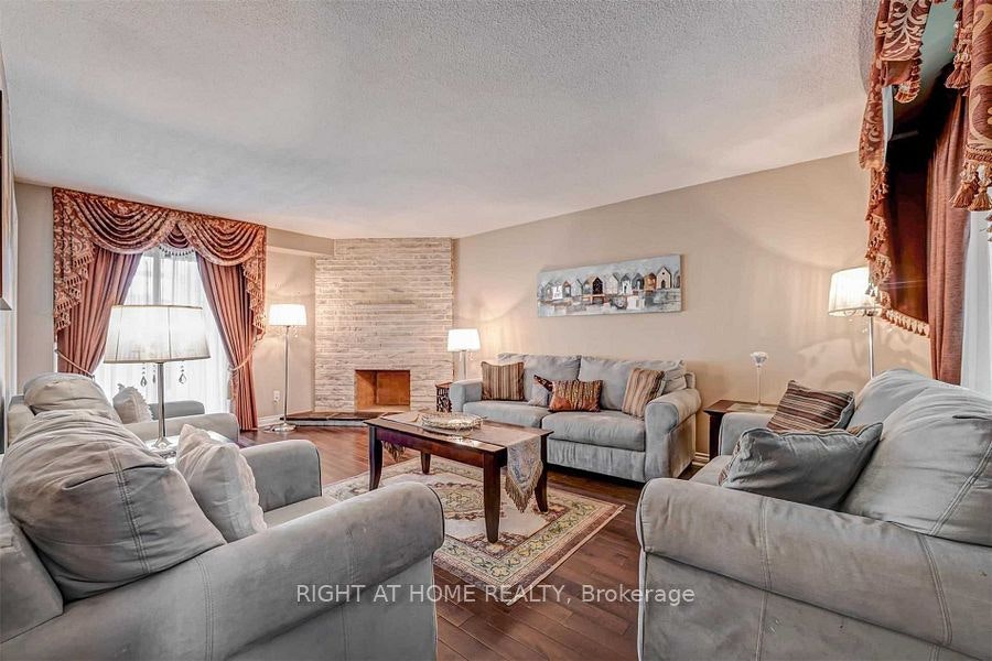 4326 Bridlepath Trail, Mississauga, ON, L5L 3K4 - 13