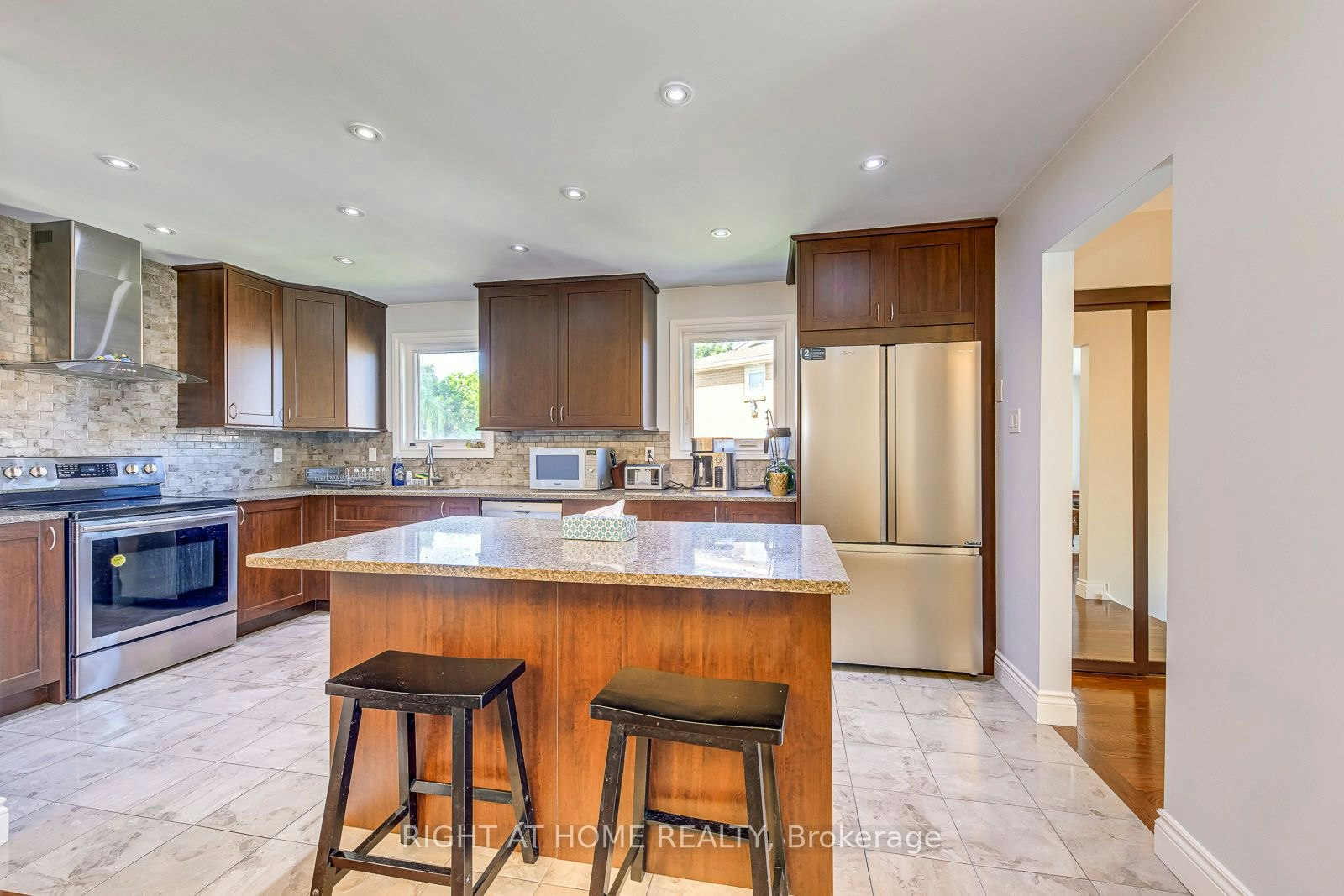 Main-4004 Midhurst Lane, Mississauga, ON, L4Z 1C7 - 5