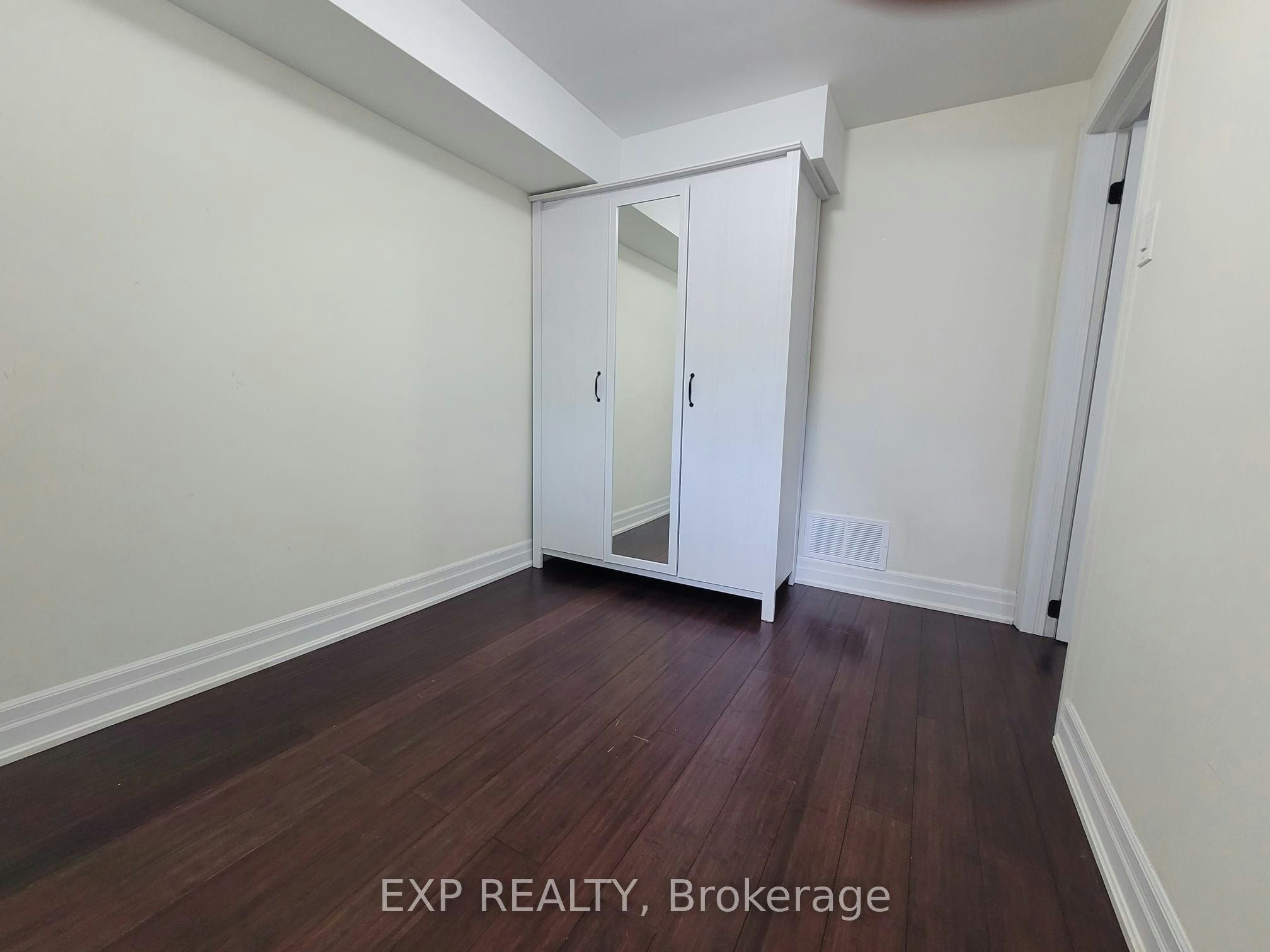 1849 Bonnymede Drive, Mississauga, ON, L5J 1E2 - 9