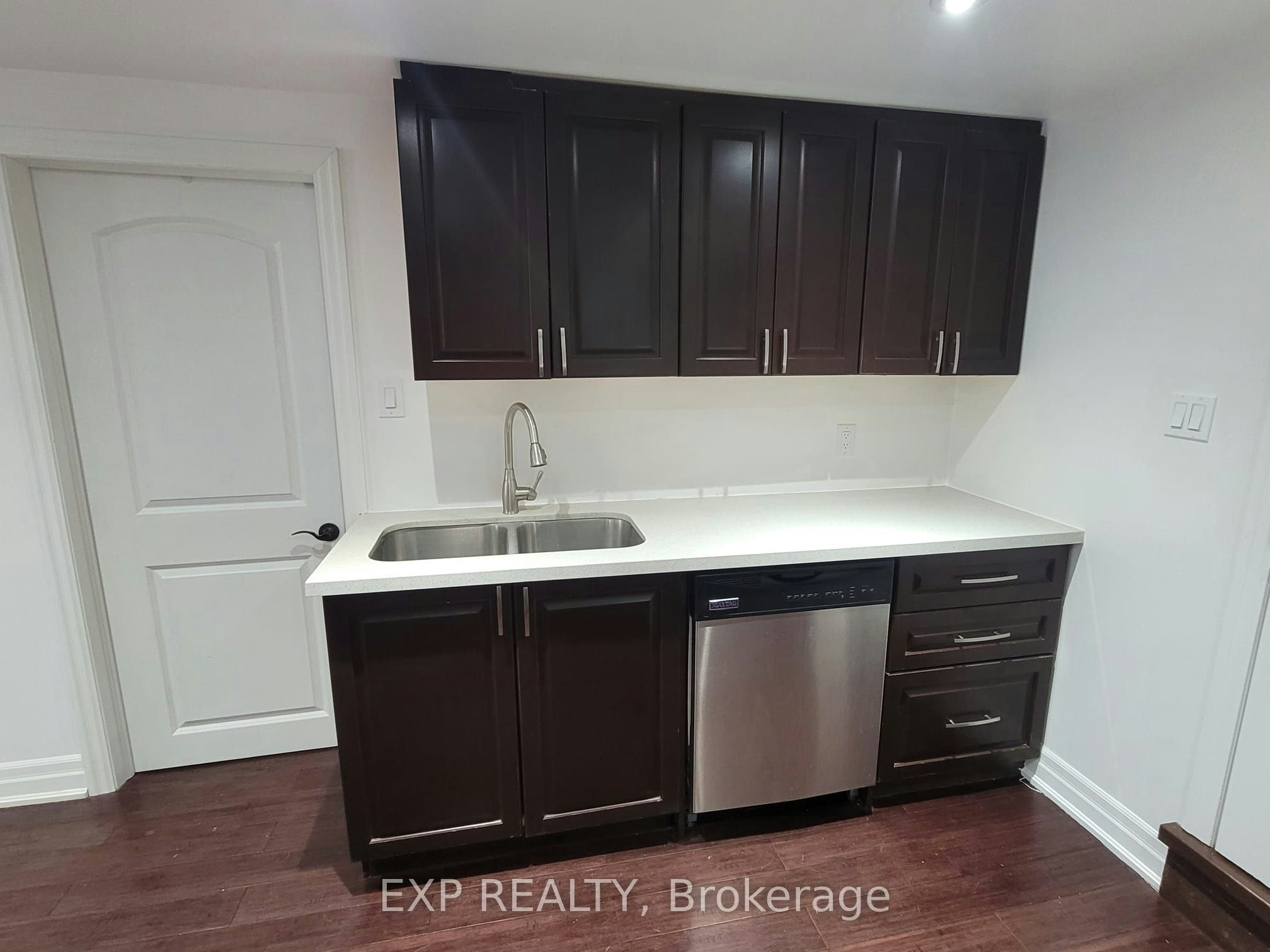 1849 Bonnymede Drive, Mississauga, ON, L5J 1E2 - 5