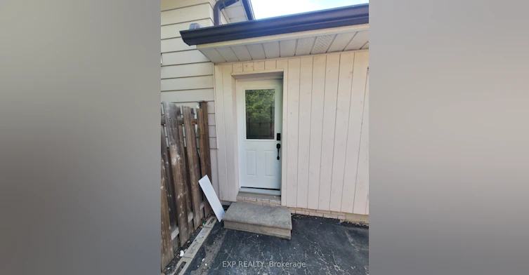 1849 Bonnymede Drive, Mississauga, ON, L5J 1E2 - 2