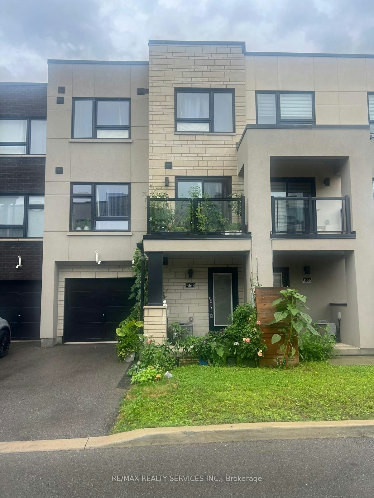3168 Lotus Common, Burlington, ON, L7M 2A9