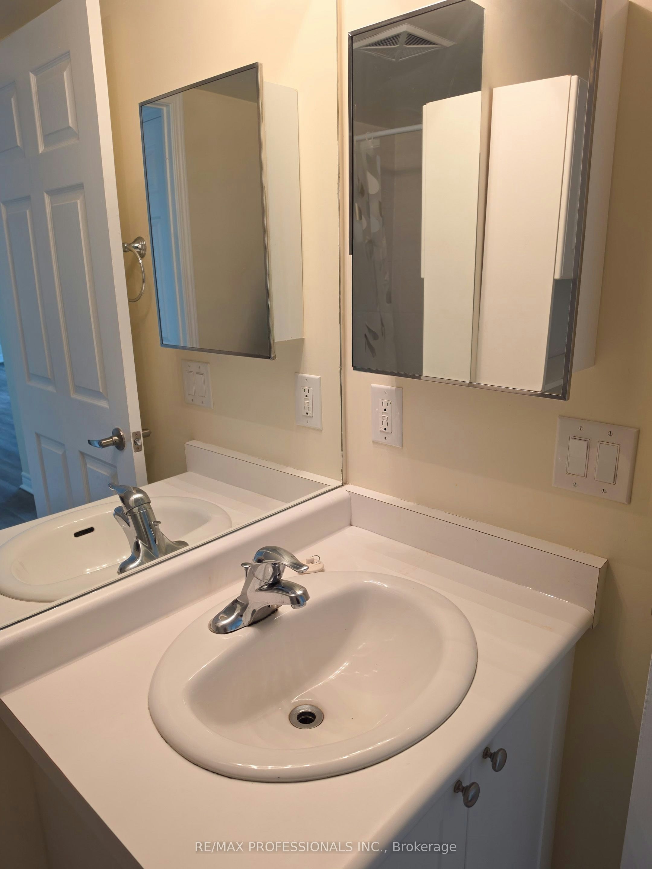 805-208 Enfield Place, Mississauga, ON, L5B 0G8 - 27