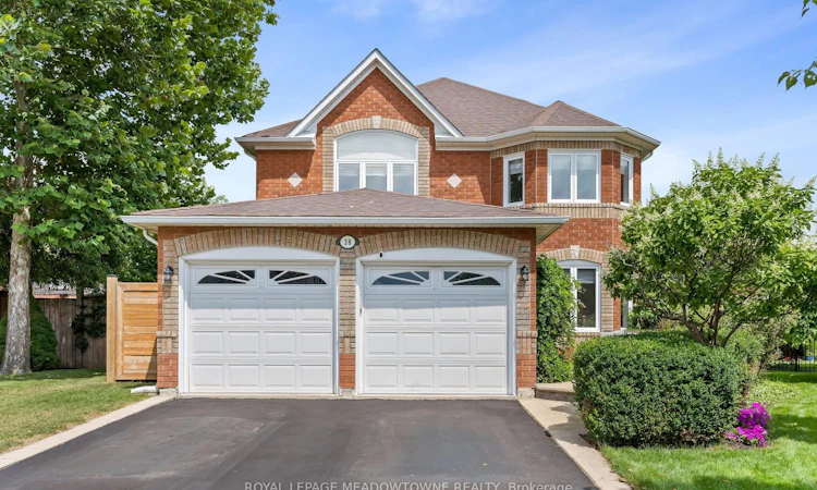38 Chester Crescent