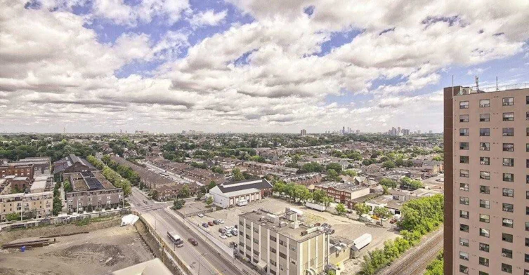 2002-1410 Dupont Street, Toronto, ON, M6H 0B6 - 18