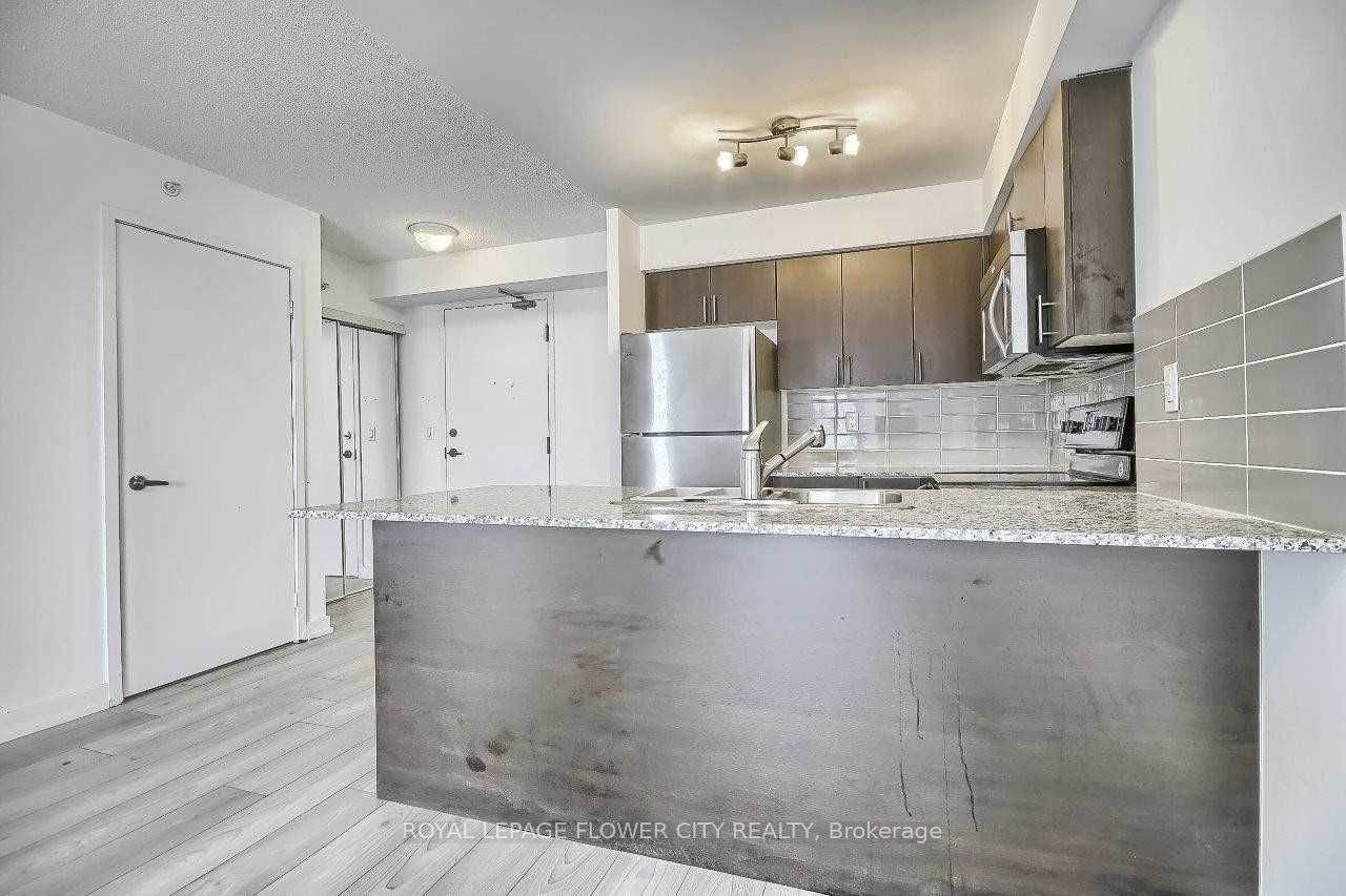 2002-1410 Dupont Street, Toronto, ON, M6H 0B6 - 5