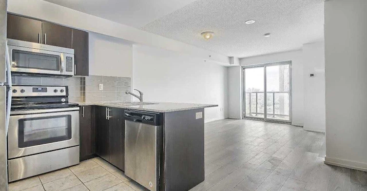 2002-1410 Dupont Street, Toronto, ON, M6H 0B6 - 7
